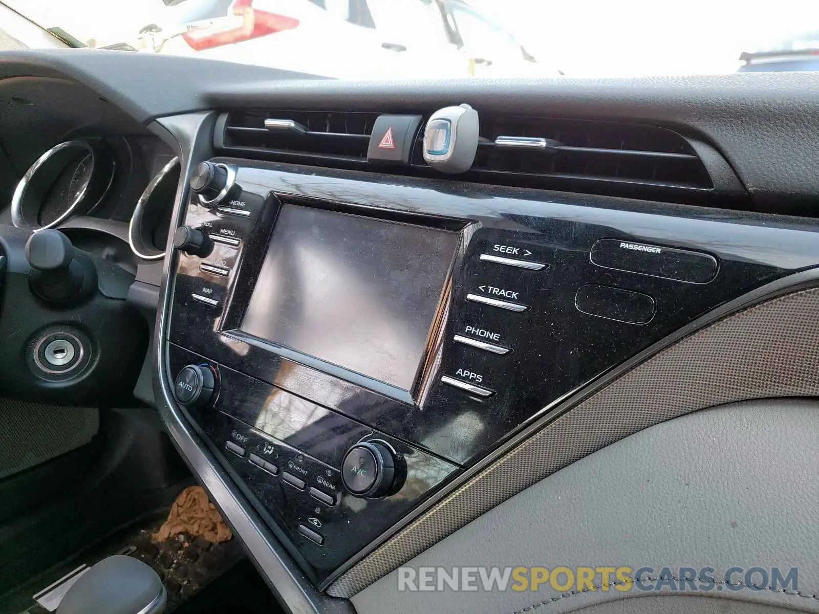 9 fotografías del automóvil dañado 4T1B11HK1KU768241 TOYOTA CAMRY 2019
