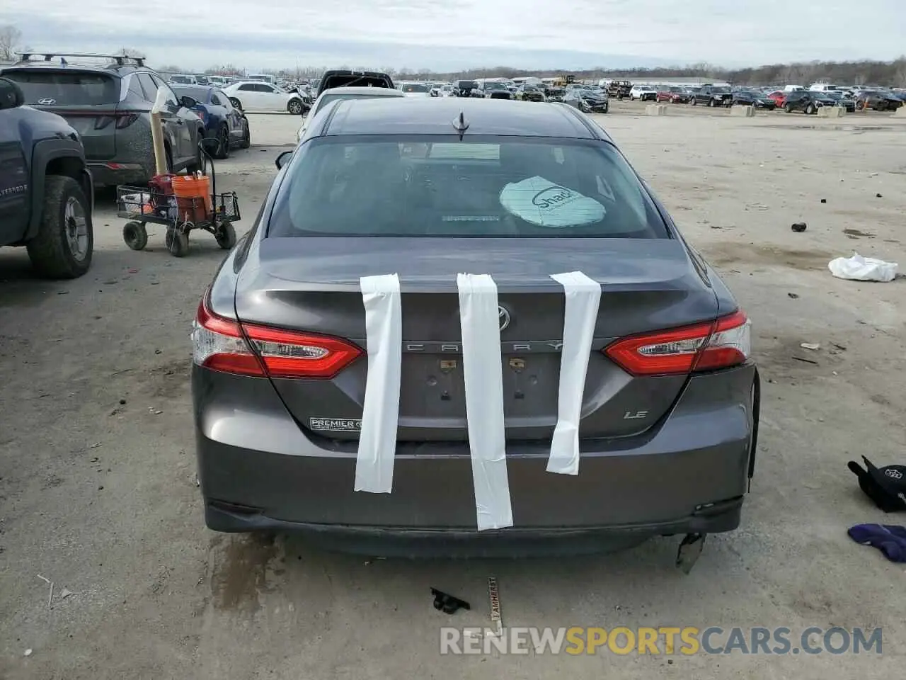 6 fotografías del automóvil dañado 4T1B11HK1KU779465 TOYOTA CAMRY 2019