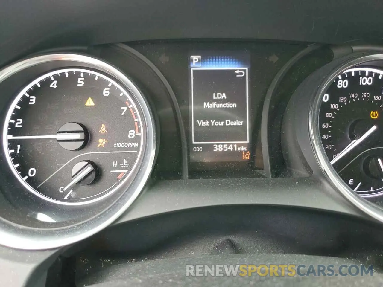 9 fotografías del automóvil dañado 4T1B11HK1KU780776 TOYOTA CAMRY 2019