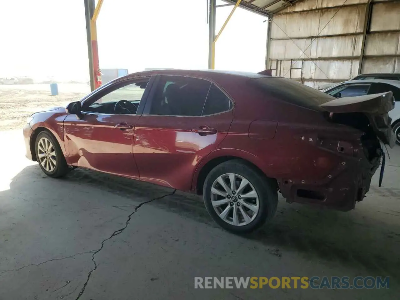 2 fotografías del automóvil dañado 4T1B11HK1KU785878 TOYOTA CAMRY 2019