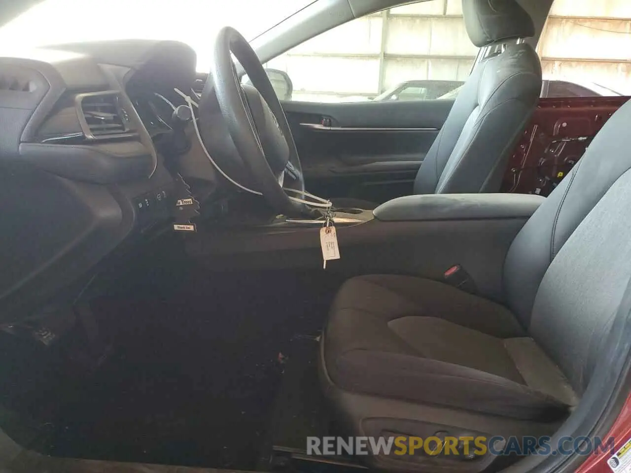 7 fotografías del automóvil dañado 4T1B11HK1KU785878 TOYOTA CAMRY 2019