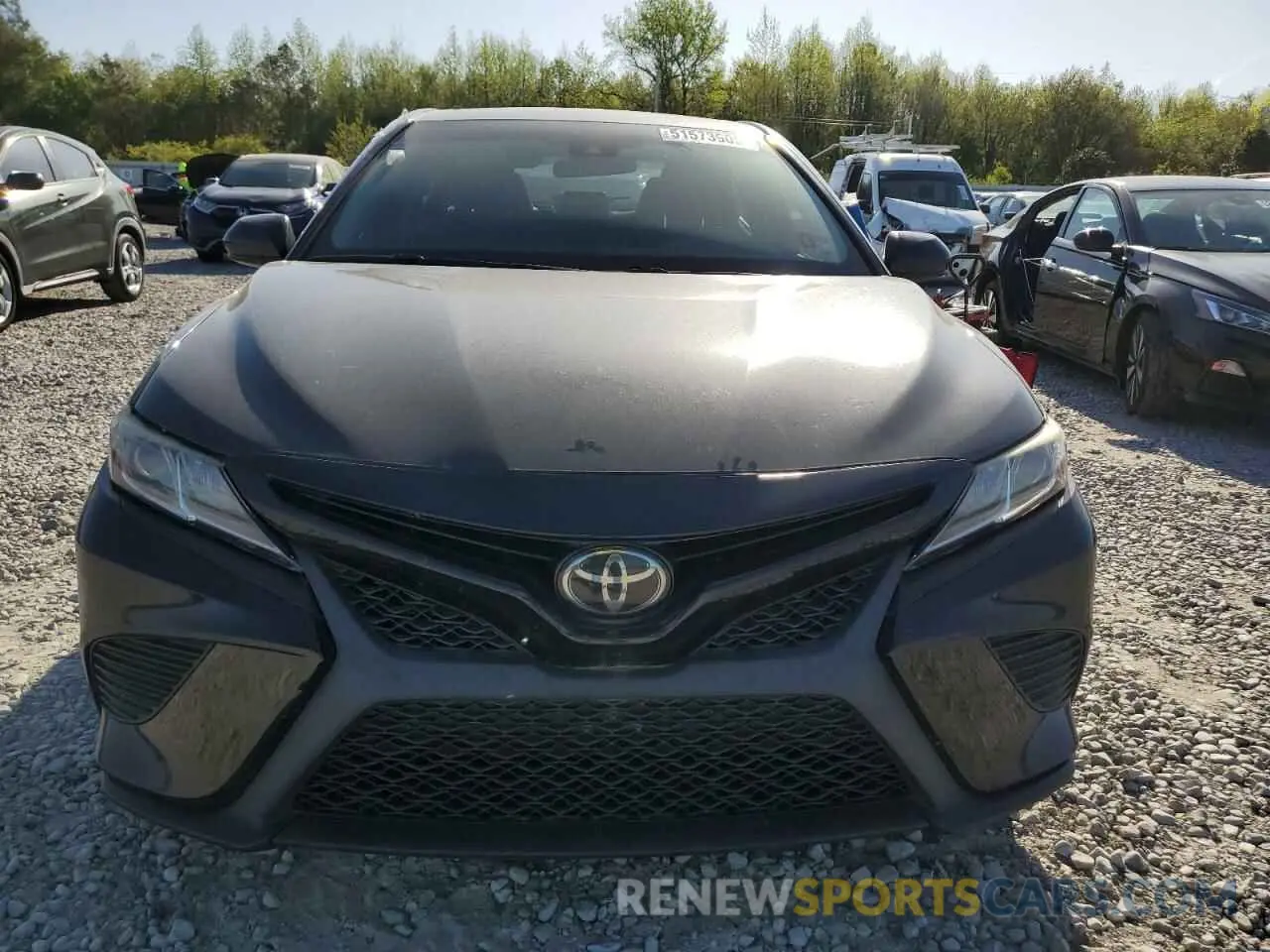 5 fotografías del automóvil dañado 4T1B11HK1KU793236 TOYOTA CAMRY 2019