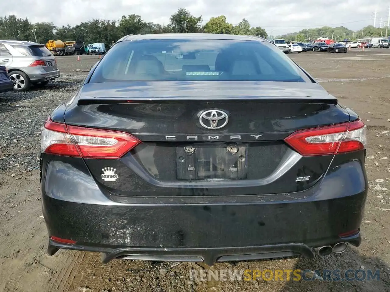 6 fotografías del automóvil dañado 4T1B11HK1KU796976 TOYOTA CAMRY 2019
