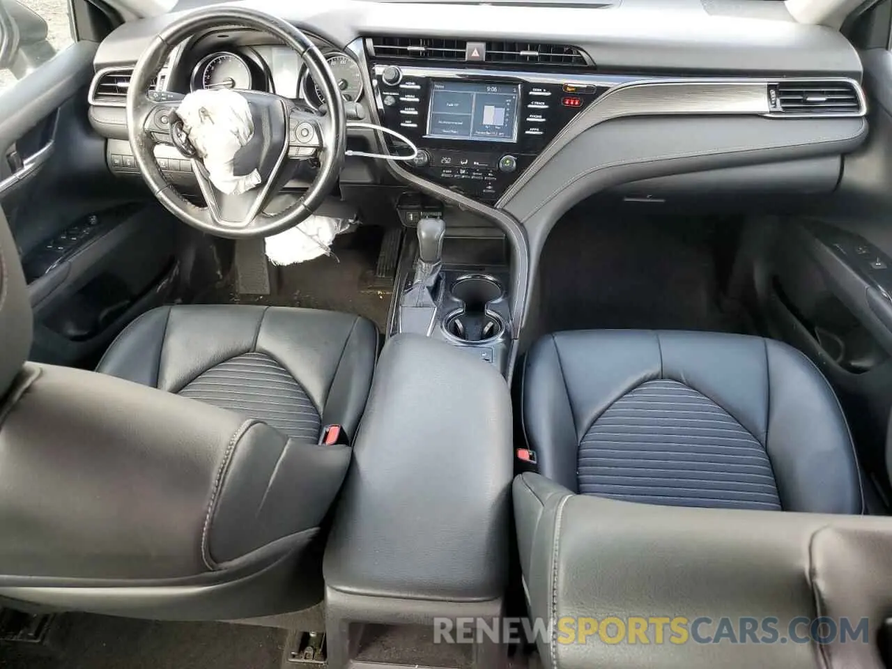 8 fotografías del automóvil dañado 4T1B11HK1KU796976 TOYOTA CAMRY 2019