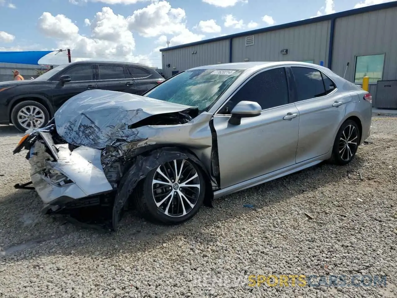 1 fotografías del automóvil dañado 4T1B11HK1KU809368 TOYOTA CAMRY 2019