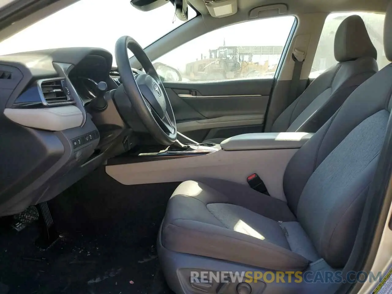 7 fotografías del automóvil dañado 4T1B11HK1KU809452 TOYOTA CAMRY 2019