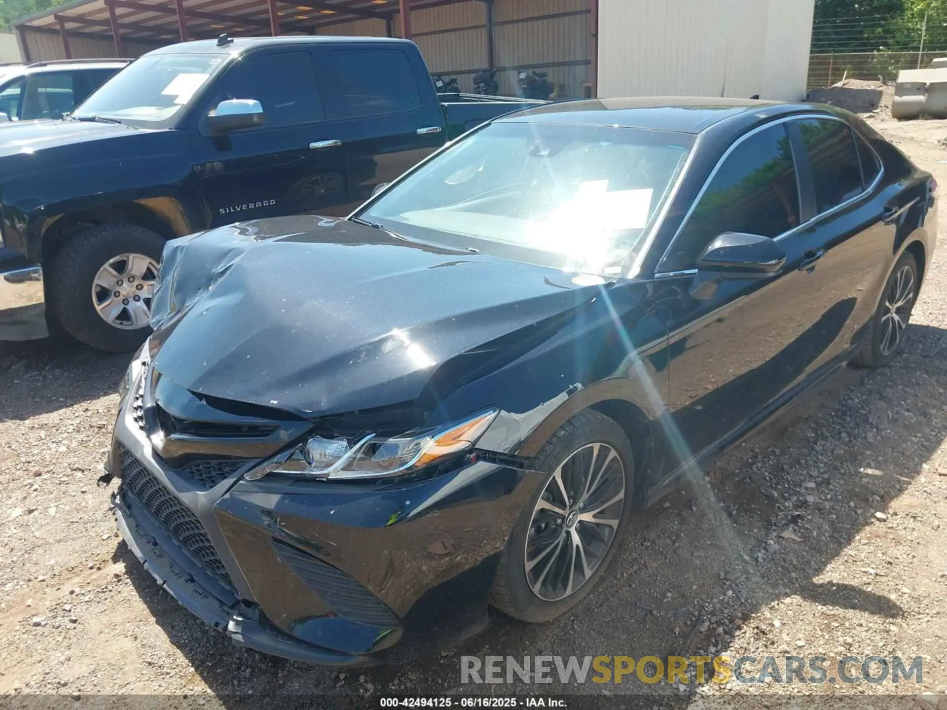 18 fotografías del automóvil dañado 4T1B11HK1KU827434 TOYOTA CAMRY 2019