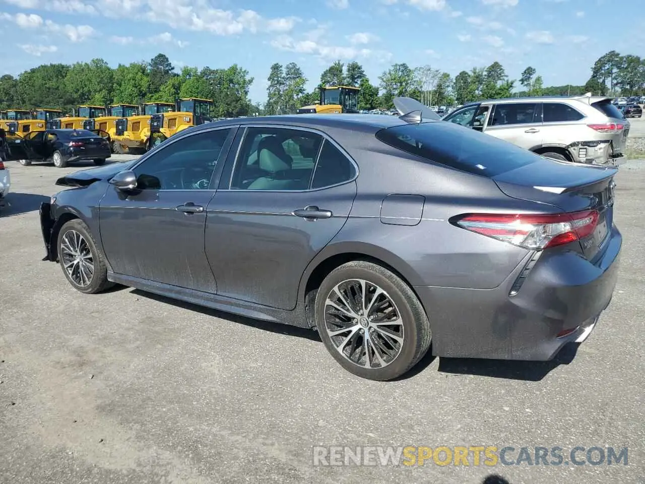 2 fotografías del automóvil dañado 4T1B11HK1KU838580 TOYOTA CAMRY 2019