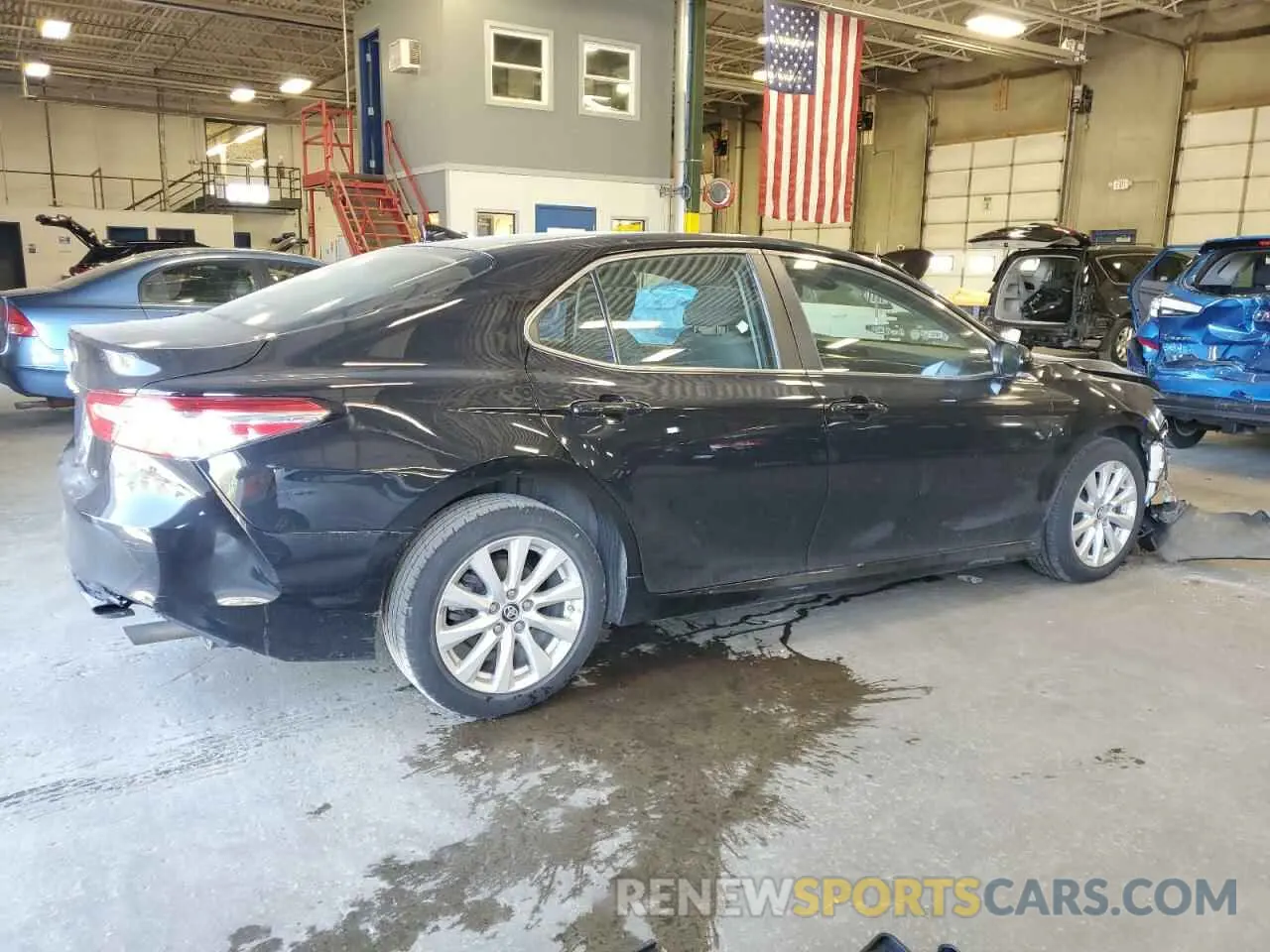 3 fotografías del automóvil dañado 4T1B11HK1KU846873 TOYOTA CAMRY 2019