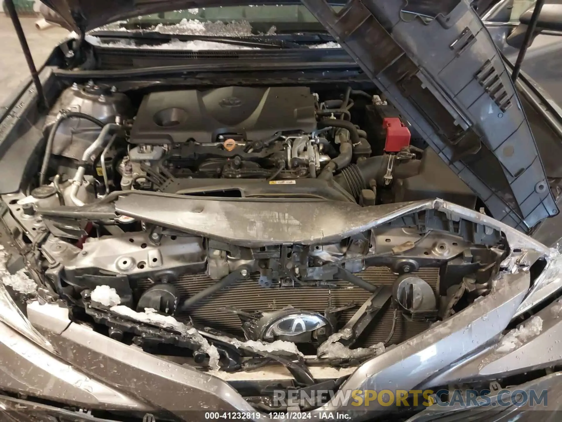 10 fotografías del automóvil dañado 4T1B11HK1KU855671 TOYOTA CAMRY 2019