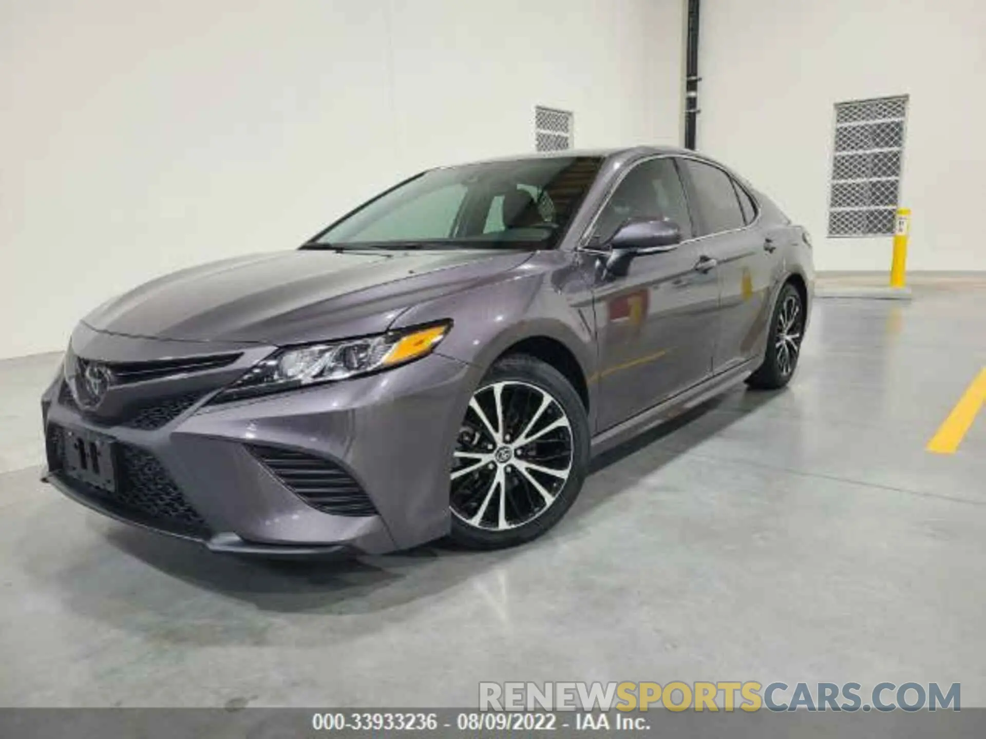 2 fotografías del automóvil dañado 4T1B11HK2K4272218 TOYOTA CAMRY 2019