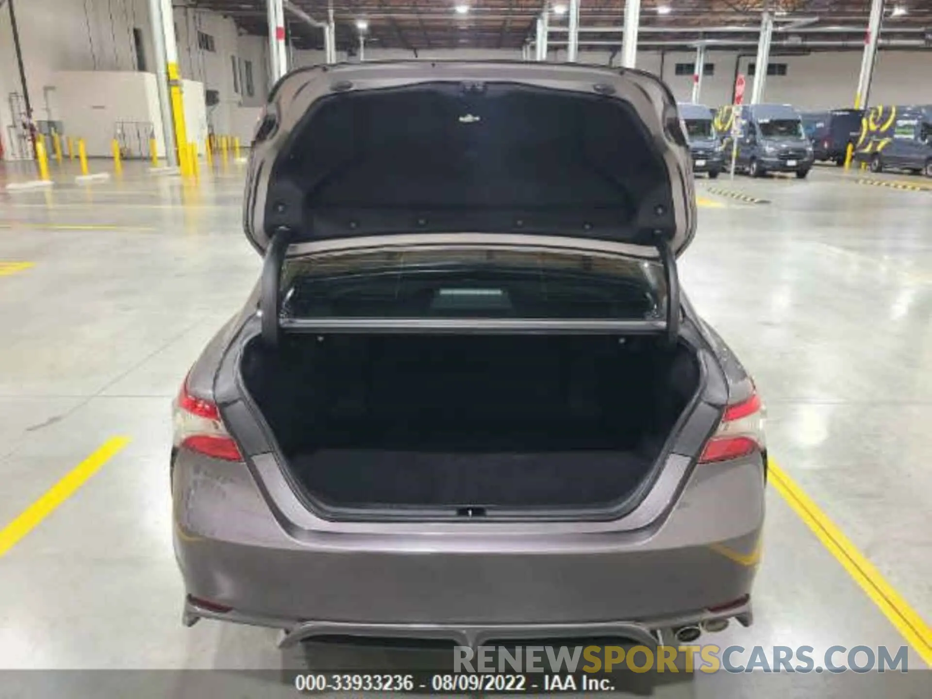 6 fotografías del automóvil dañado 4T1B11HK2K4272218 TOYOTA CAMRY 2019