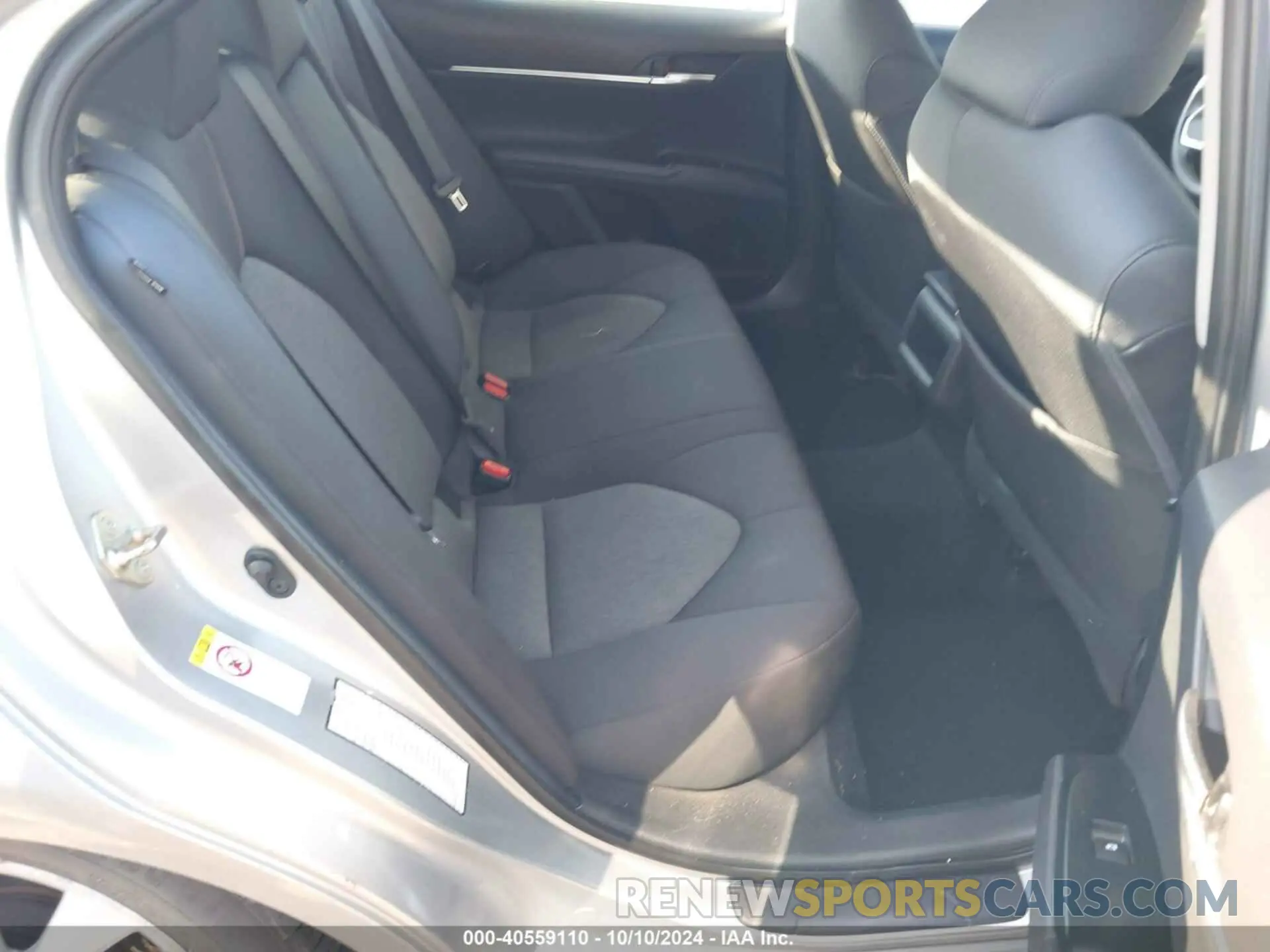 8 fotografías del automóvil dañado 4T1B11HK2KU165105 TOYOTA CAMRY 2019