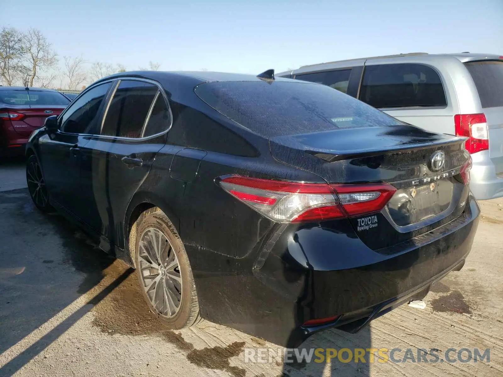 3 fotografías del automóvil dañado 4T1B11HK2KU177416 TOYOTA CAMRY 2019
