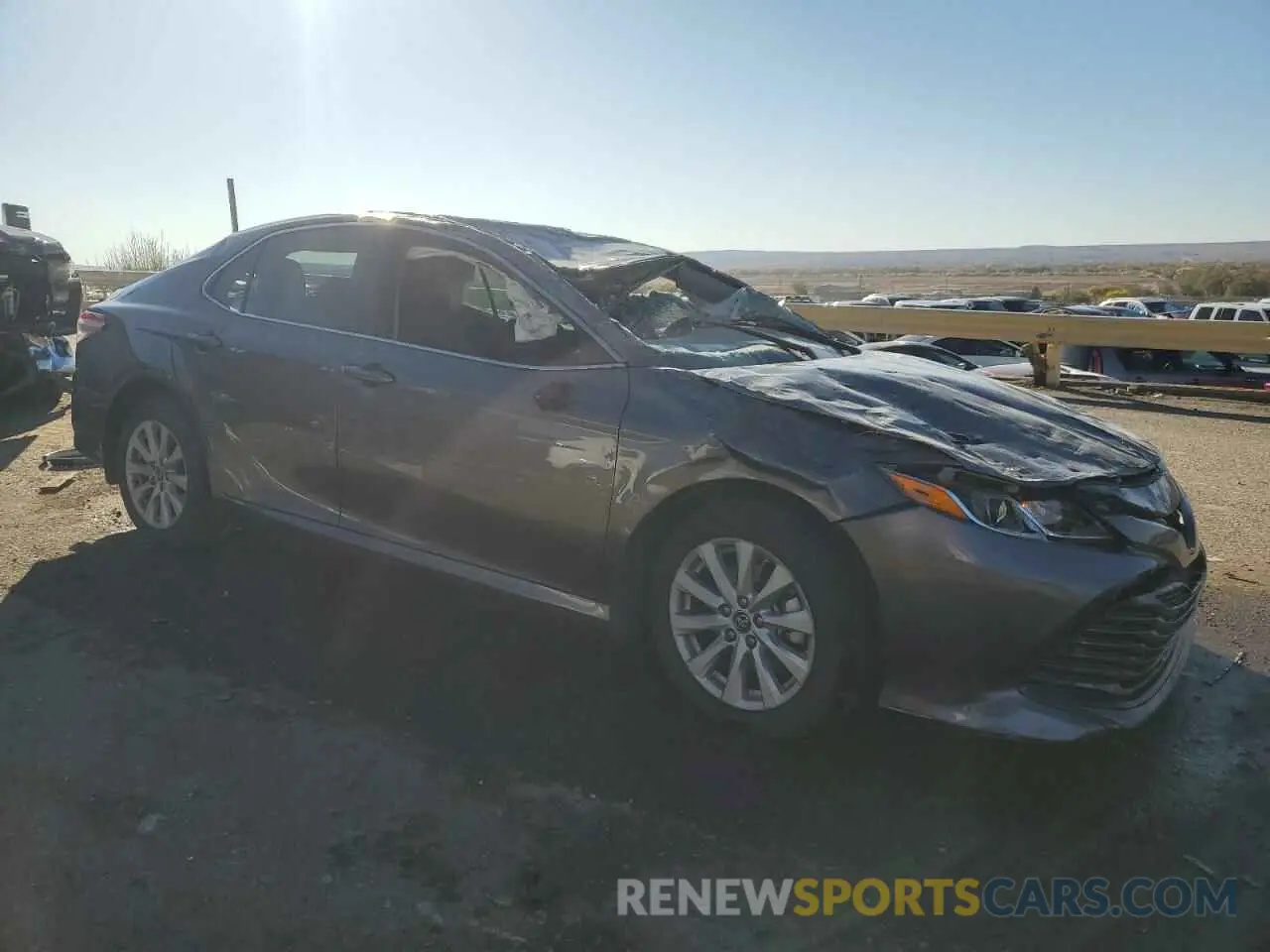 4 fotografías del automóvil dañado 4T1B11HK2KU180011 TOYOTA CAMRY 2019