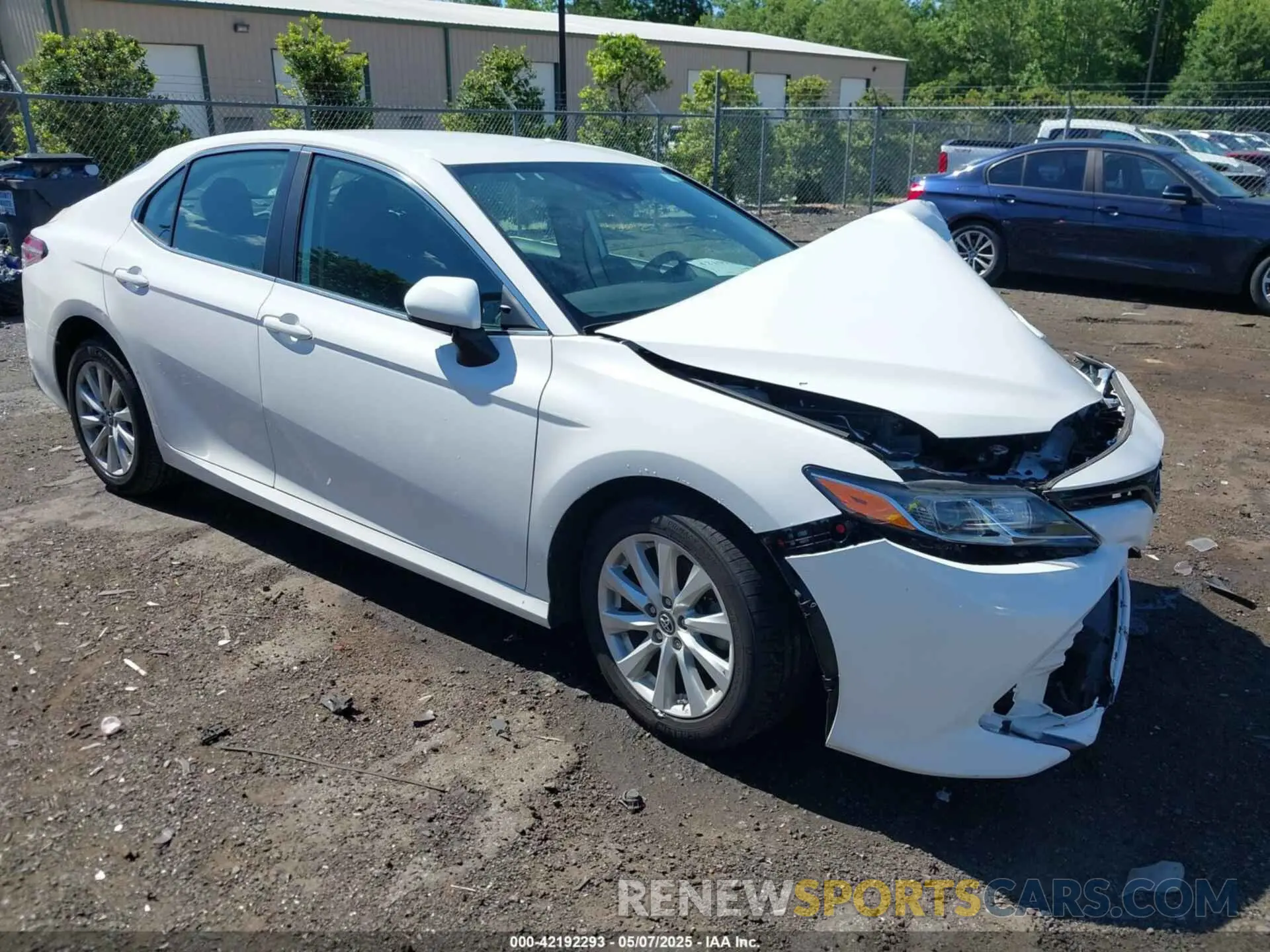 1 fotografías del automóvil dañado 4T1B11HK2KU187475 TOYOTA CAMRY 2019