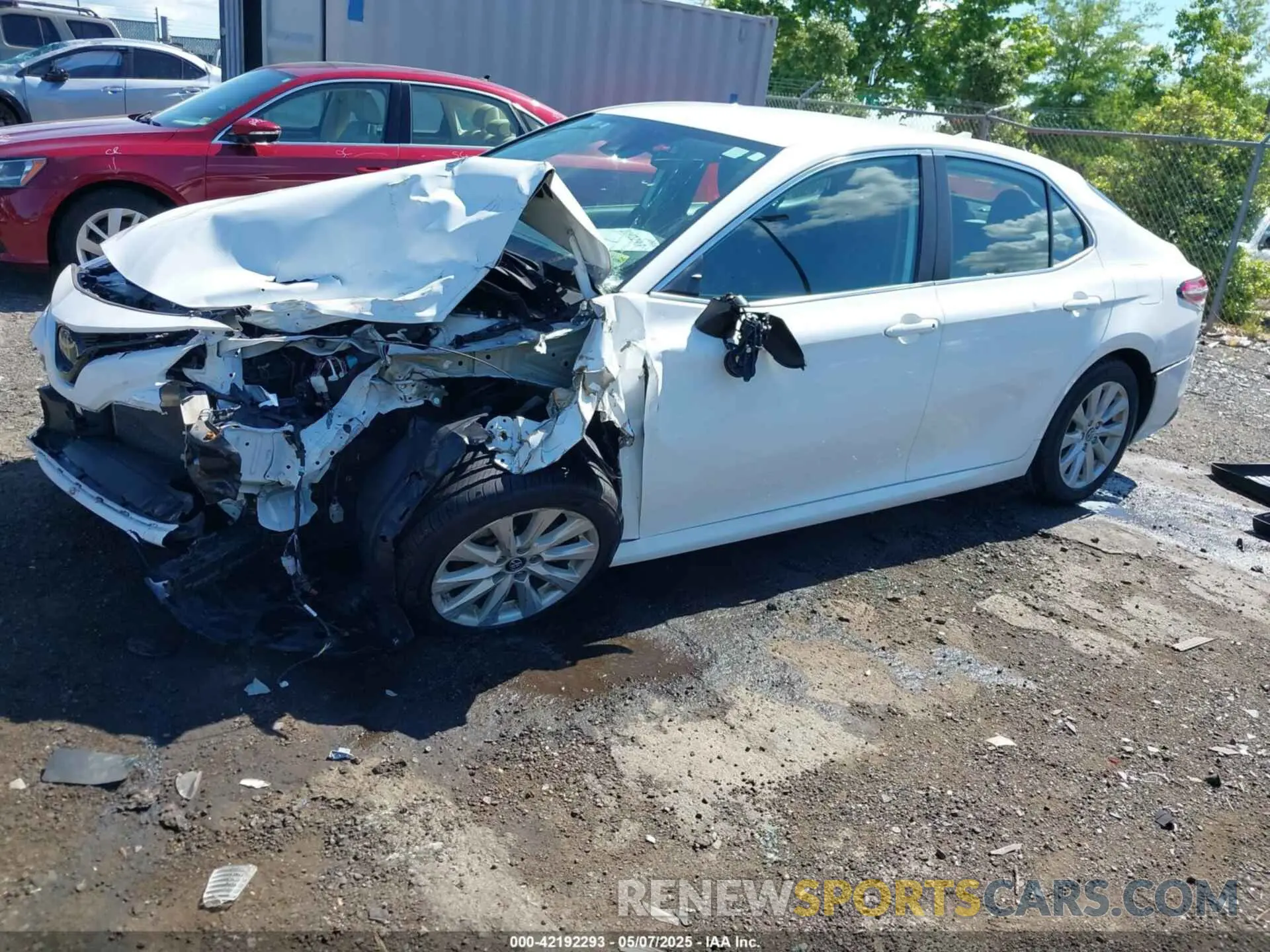 2 fotografías del automóvil dañado 4T1B11HK2KU187475 TOYOTA CAMRY 2019