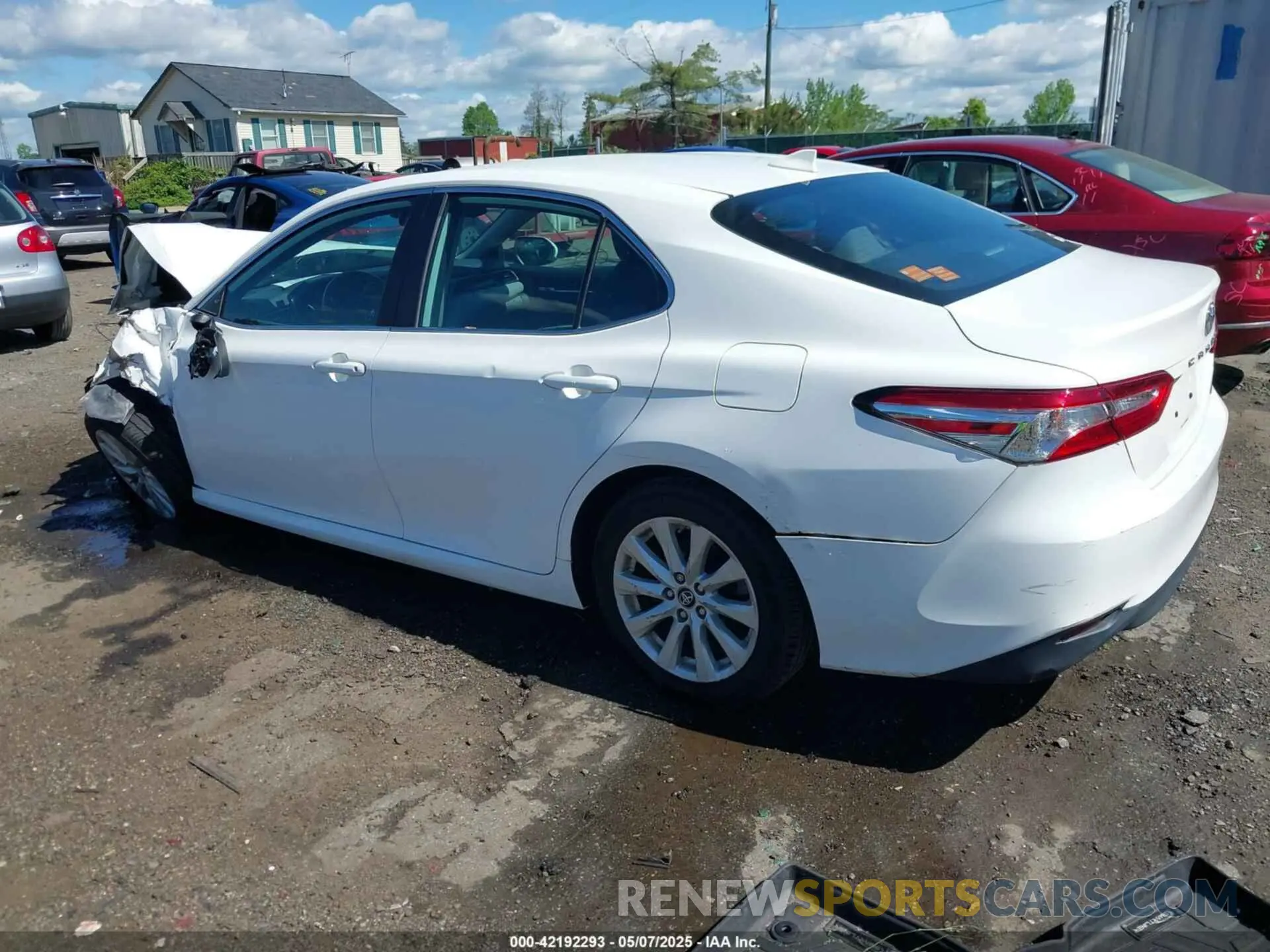 3 fotografías del automóvil dañado 4T1B11HK2KU187475 TOYOTA CAMRY 2019