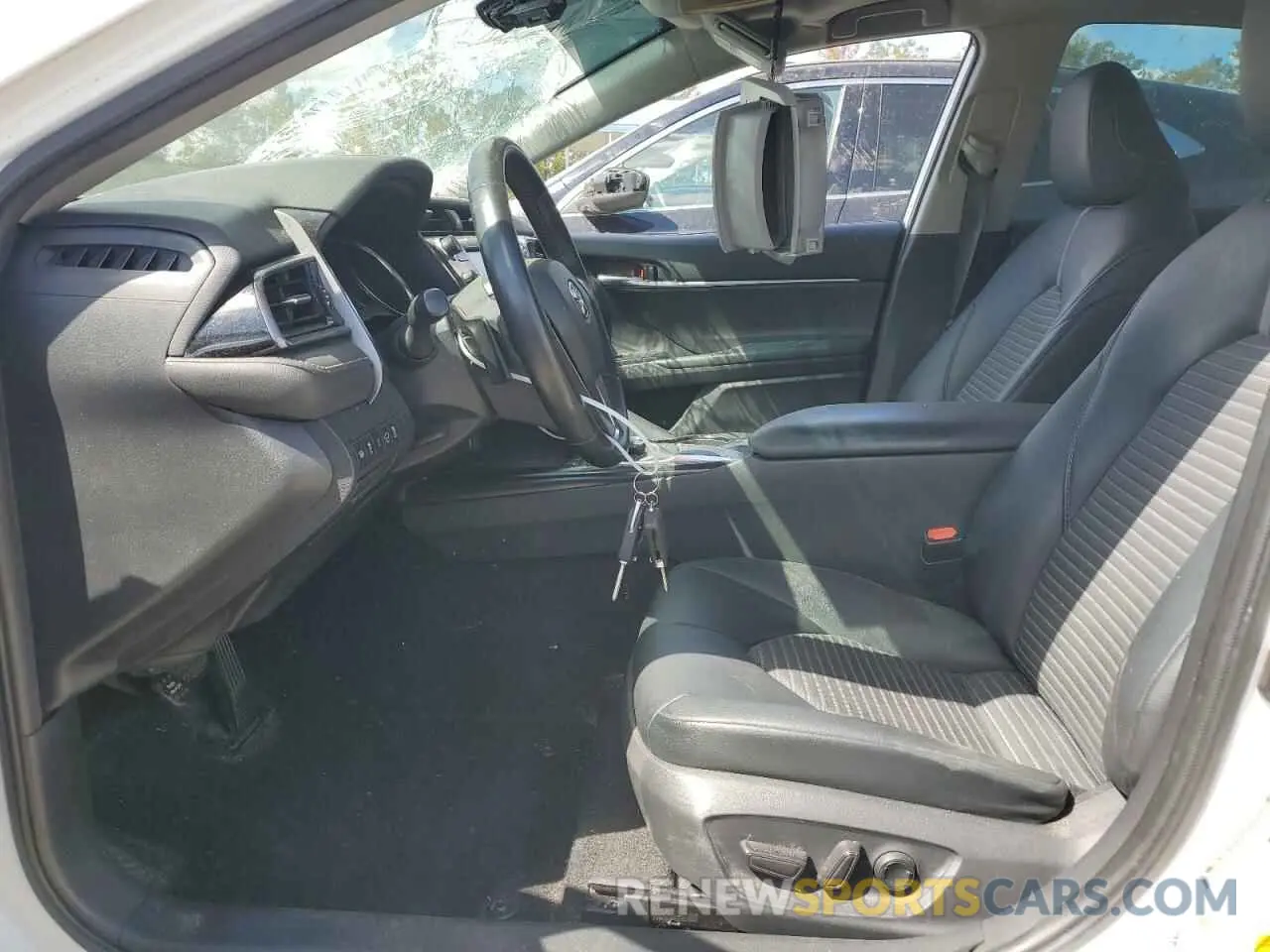 7 fotografías del automóvil dañado 4T1B11HK2KU191929 TOYOTA CAMRY 2019