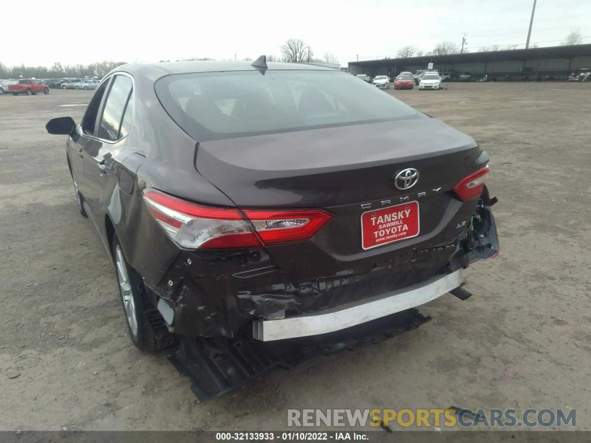 6 fotografías del automóvil dañado 4T1B11HK2KU201584 TOYOTA CAMRY 2019