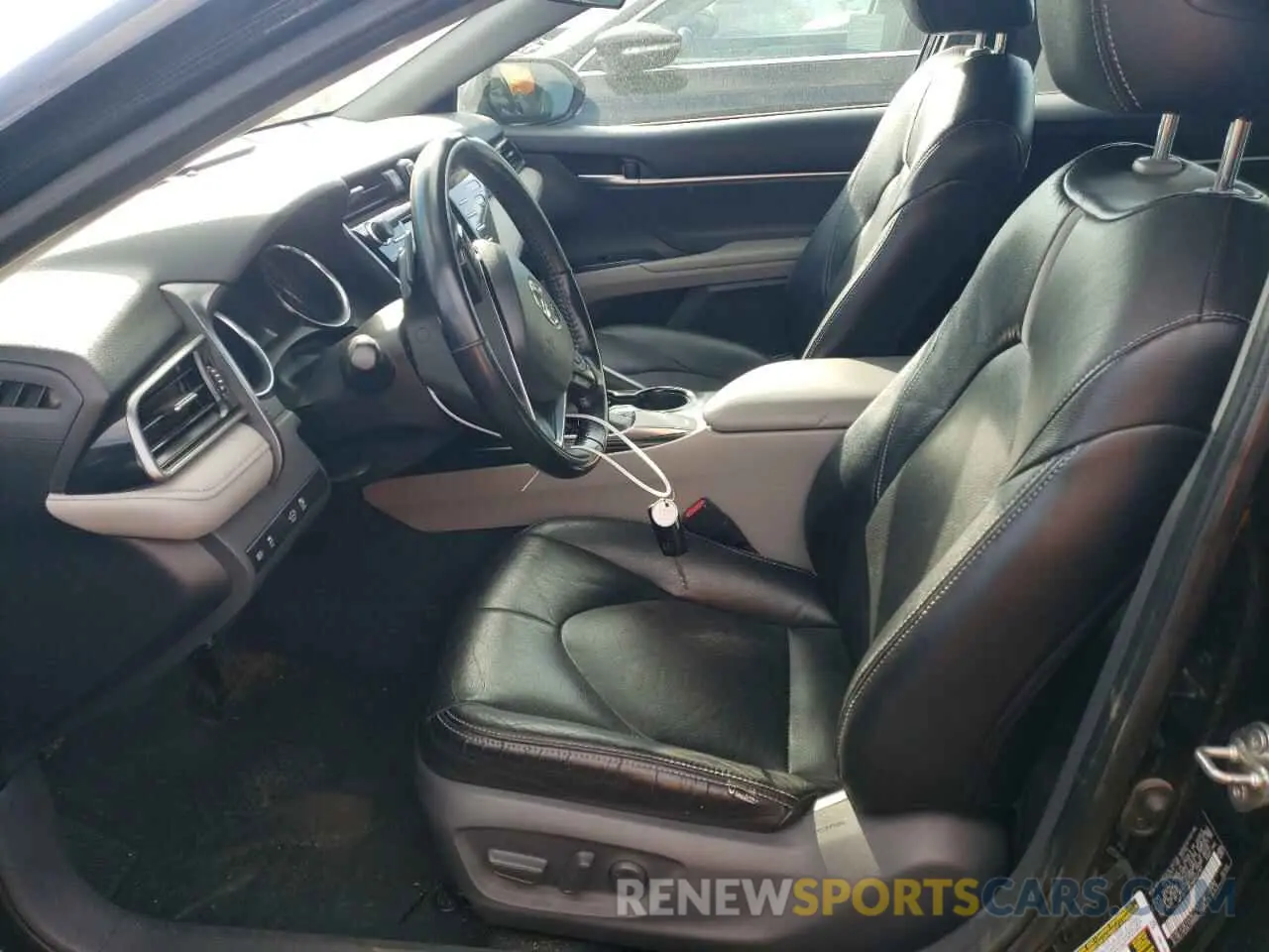 7 fotografías del automóvil dañado 4T1B11HK2KU222161 TOYOTA CAMRY 2019