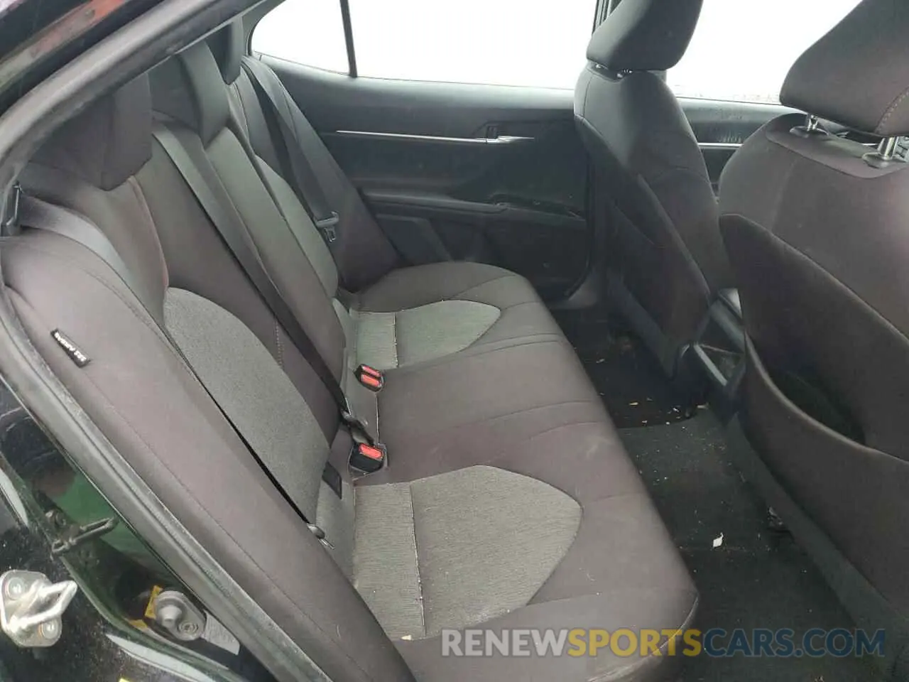 10 fotografías del automóvil dañado 4T1B11HK2KU222936 TOYOTA CAMRY 2019