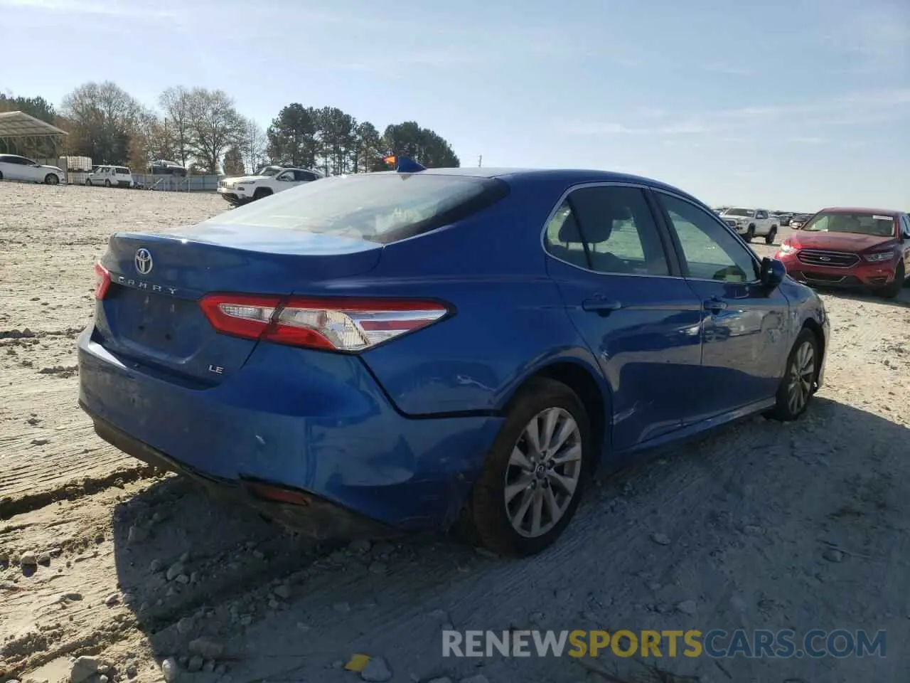4 fotografías del automóvil dañado 4T1B11HK2KU237288 TOYOTA CAMRY 2019