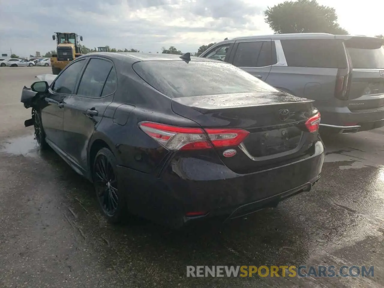 3 fotografías del automóvil dañado 4T1B11HK2KU249330 TOYOTA CAMRY 2019