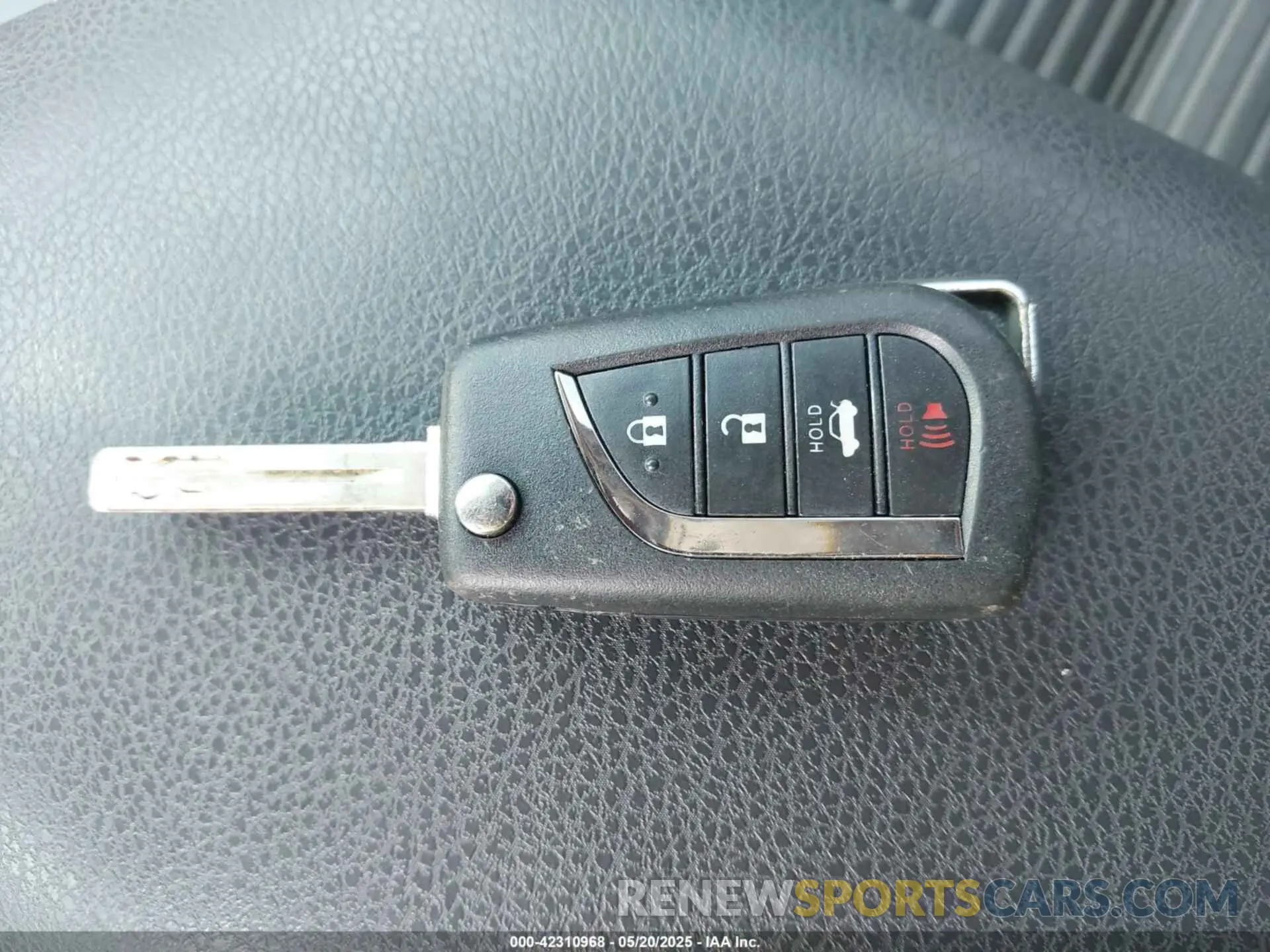 11 fotografías del automóvil dañado 4T1B11HK2KU250977 TOYOTA CAMRY 2019