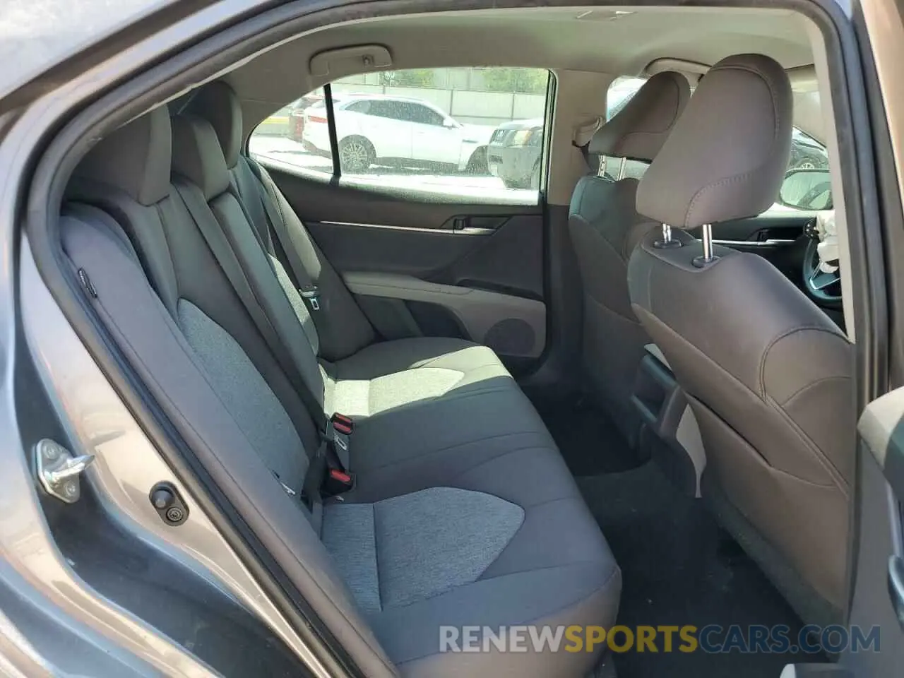 6 fotografías del automóvil dañado 4T1B11HK2KU256004 TOYOTA CAMRY 2019