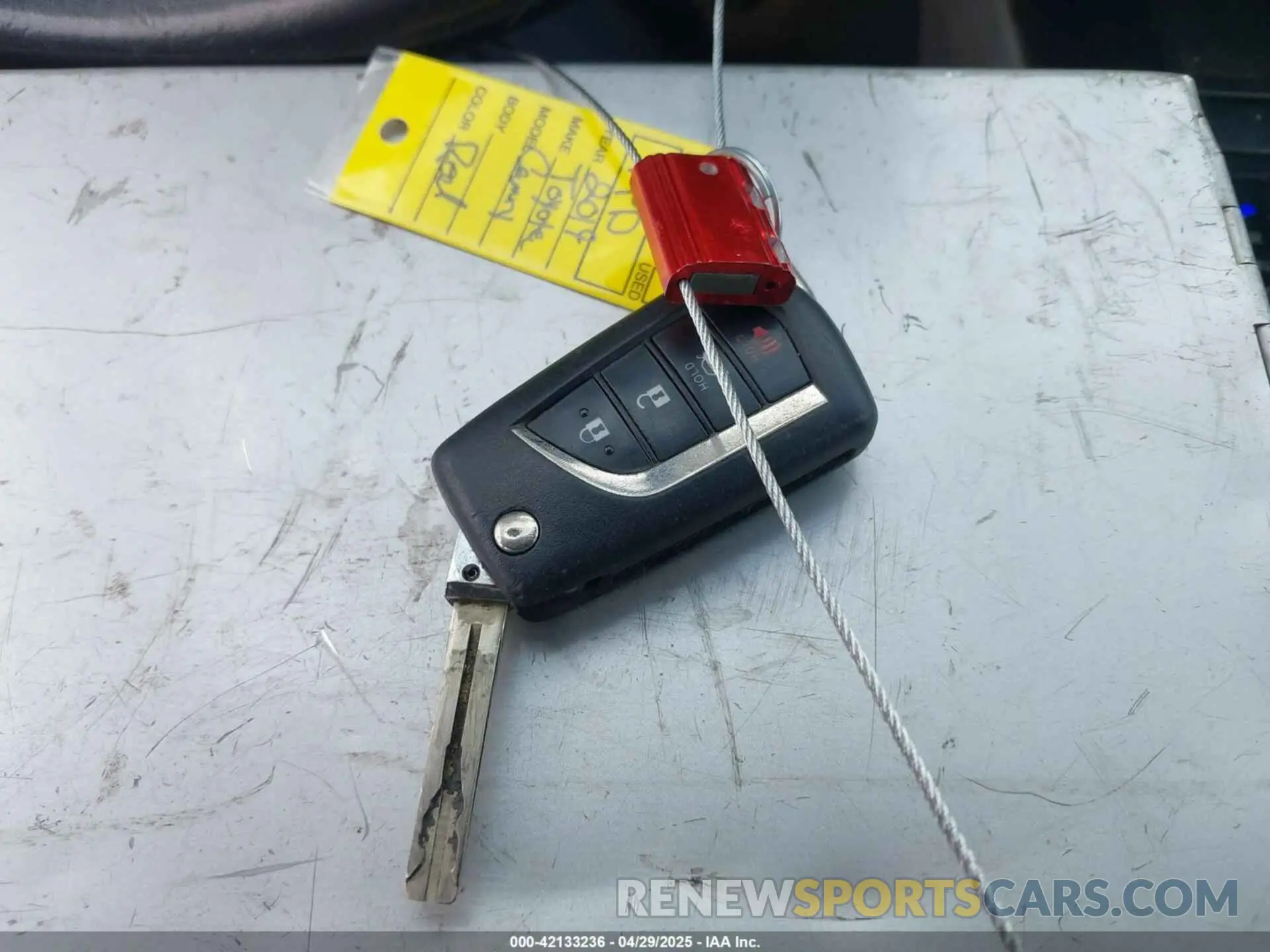 11 fotografías del automóvil dañado 4T1B11HK2KU258111 TOYOTA CAMRY 2019