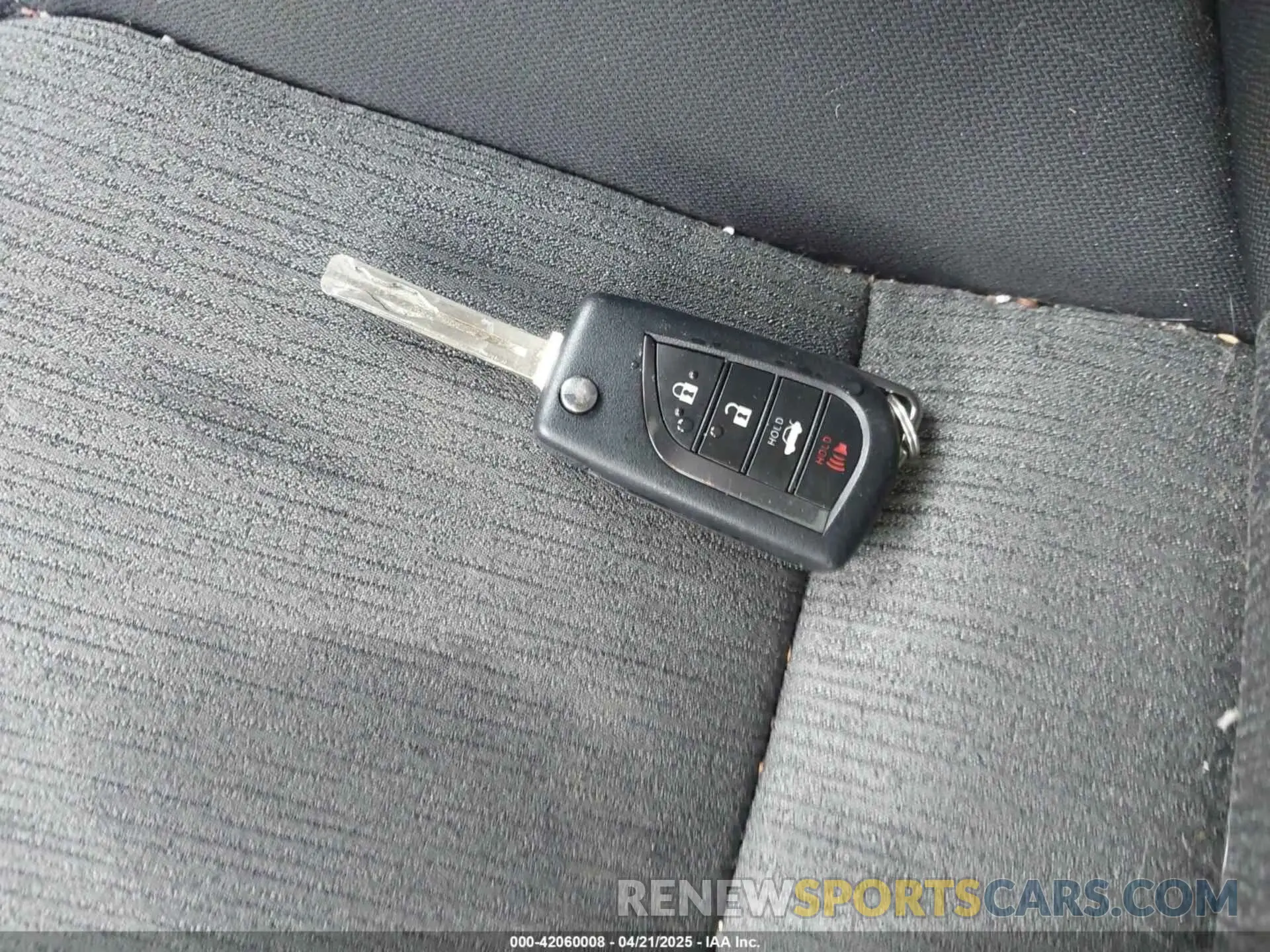 11 fotografías del automóvil dañado 4T1B11HK2KU263910 TOYOTA CAMRY 2019