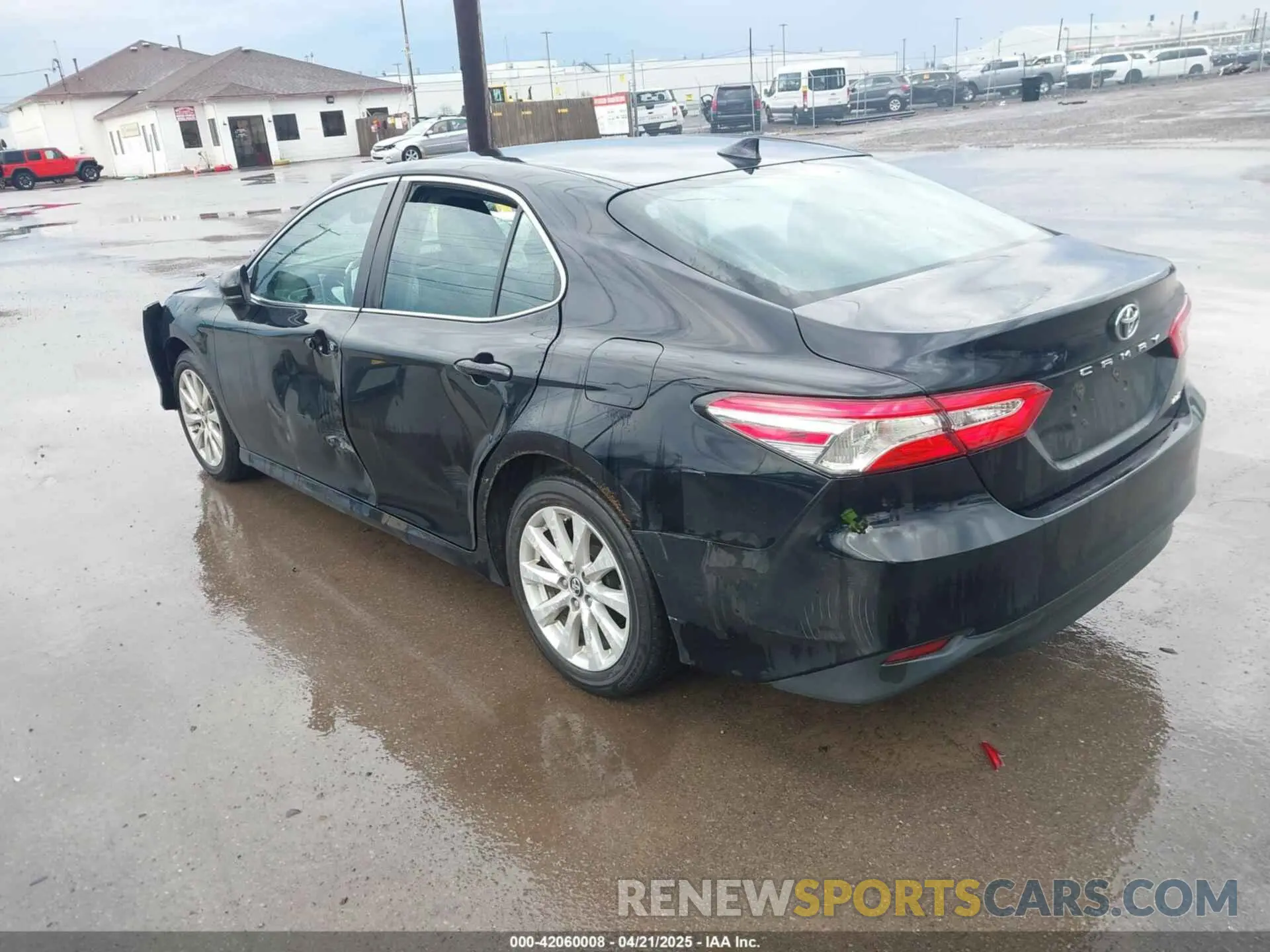 3 fotografías del automóvil dañado 4T1B11HK2KU263910 TOYOTA CAMRY 2019