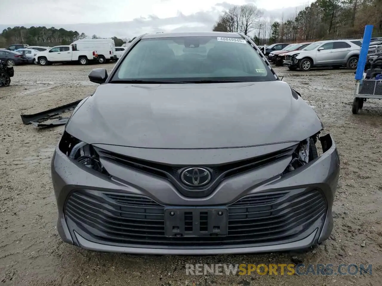 5 fotografías del automóvil dañado 4T1B11HK2KU264619 TOYOTA CAMRY 2019