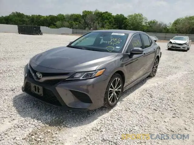 2 fotografías del automóvil dañado 4T1B11HK2KU276785 TOYOTA CAMRY 2019
