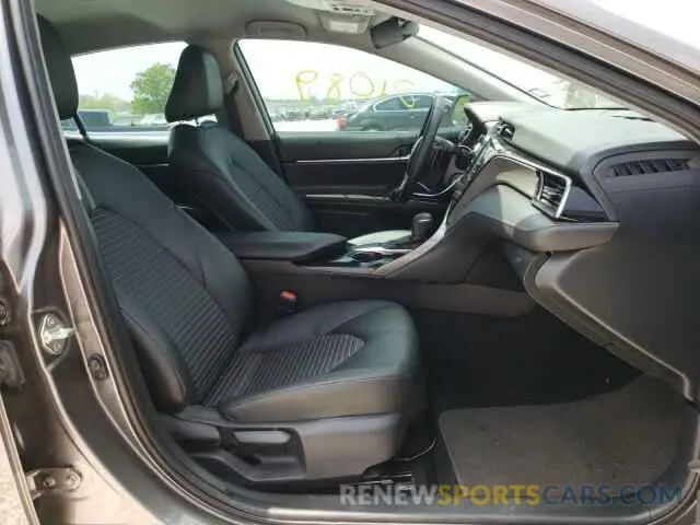 5 fotografías del automóvil dañado 4T1B11HK2KU276785 TOYOTA CAMRY 2019