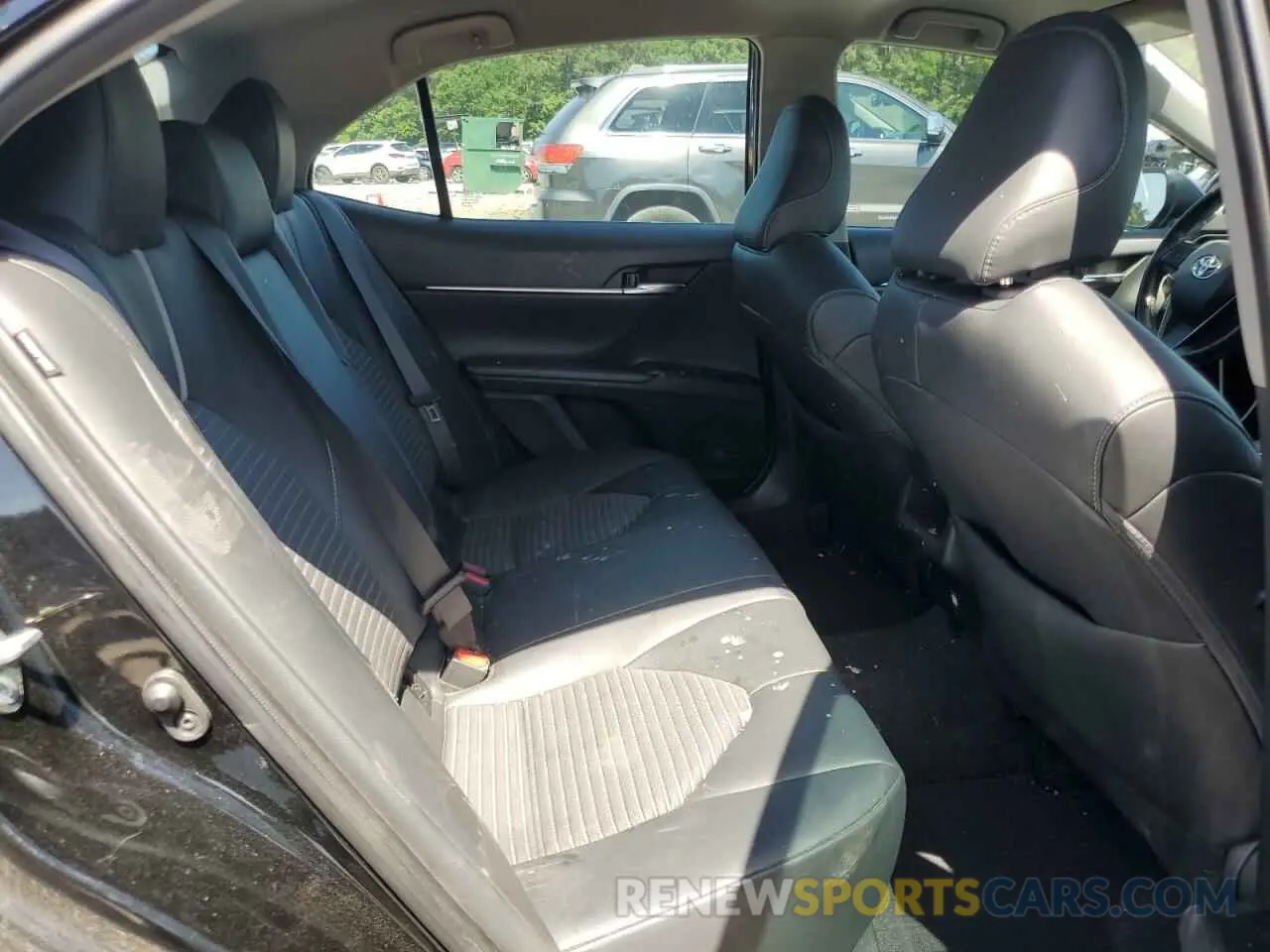 10 fotografías del automóvil dañado 4T1B11HK2KU279878 TOYOTA CAMRY 2019