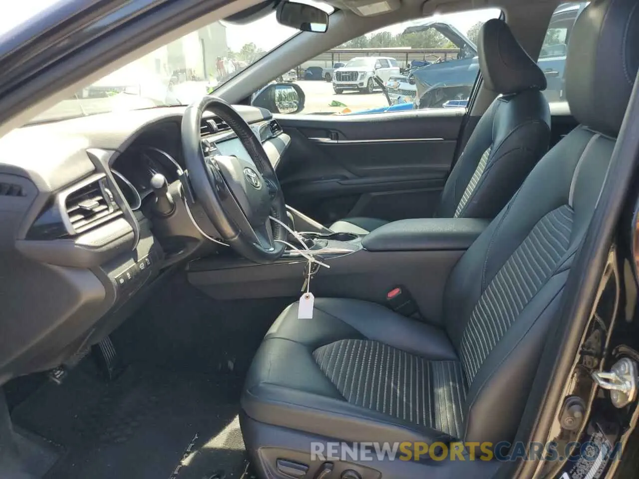 7 fotografías del automóvil dañado 4T1B11HK2KU279878 TOYOTA CAMRY 2019