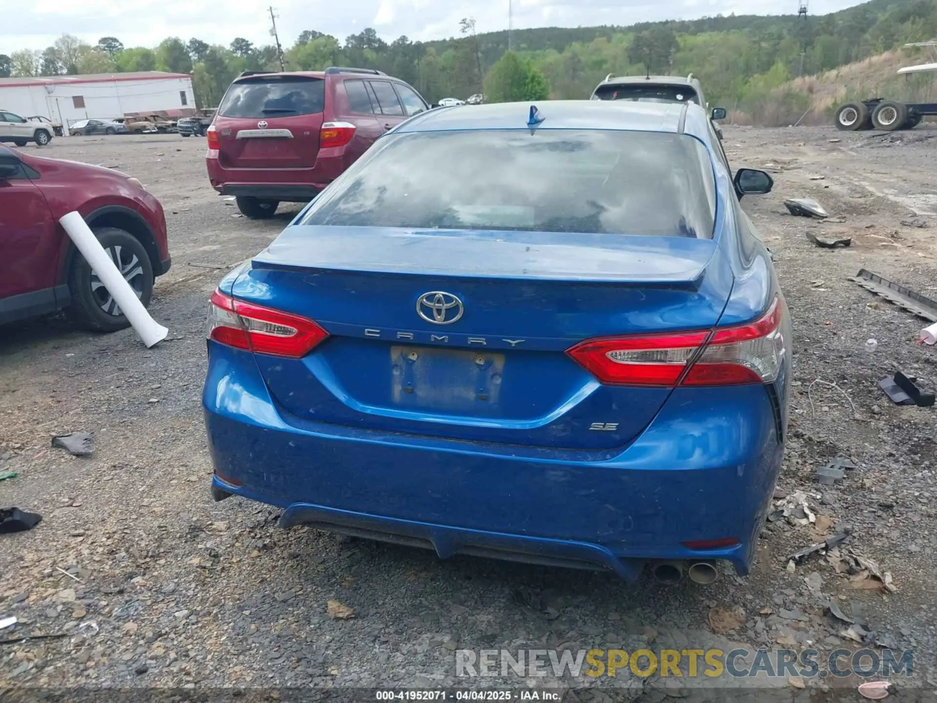 16 fotografías del automóvil dañado 4T1B11HK2KU296809 TOYOTA CAMRY 2019