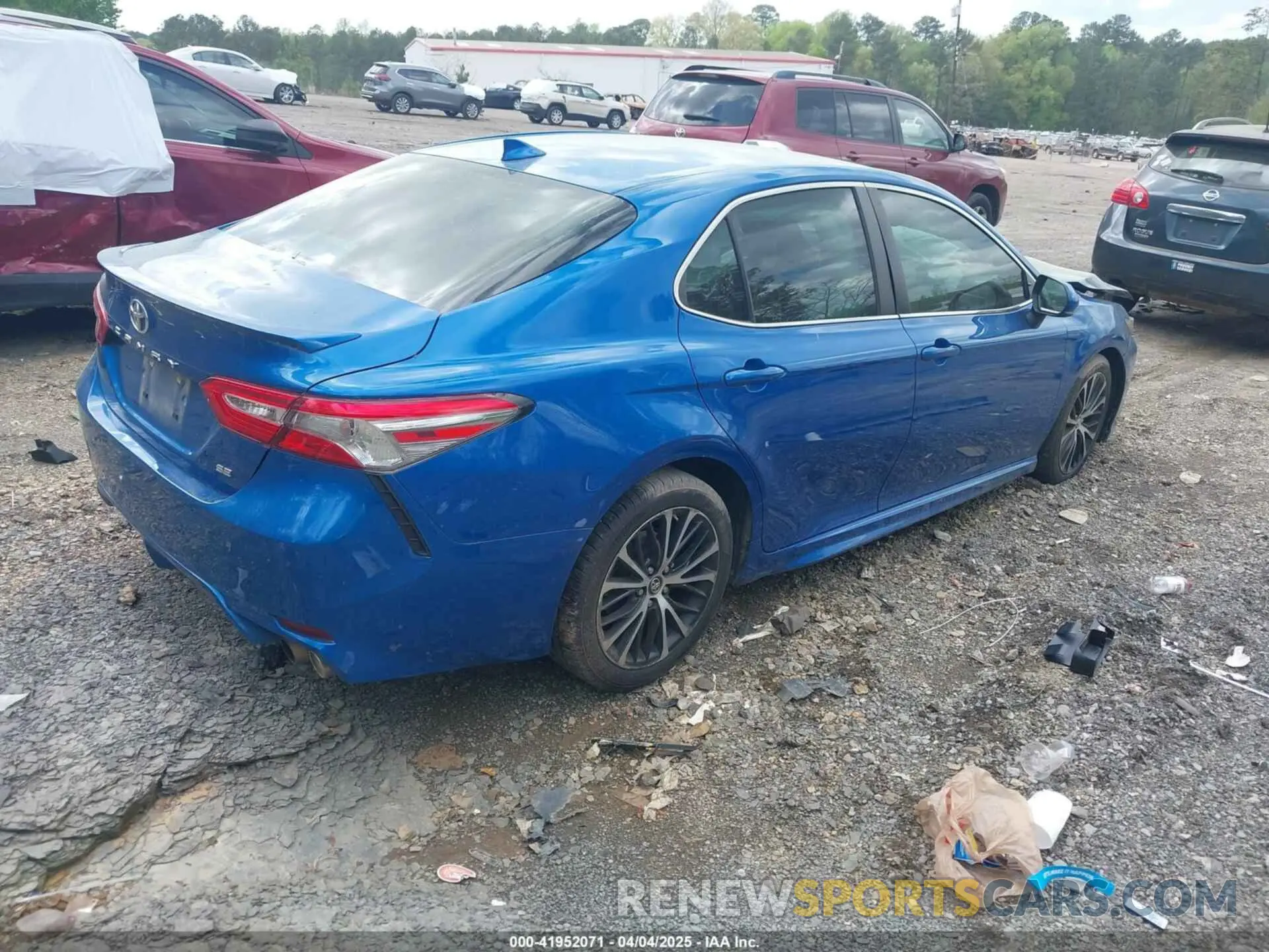 4 fotografías del automóvil dañado 4T1B11HK2KU296809 TOYOTA CAMRY 2019