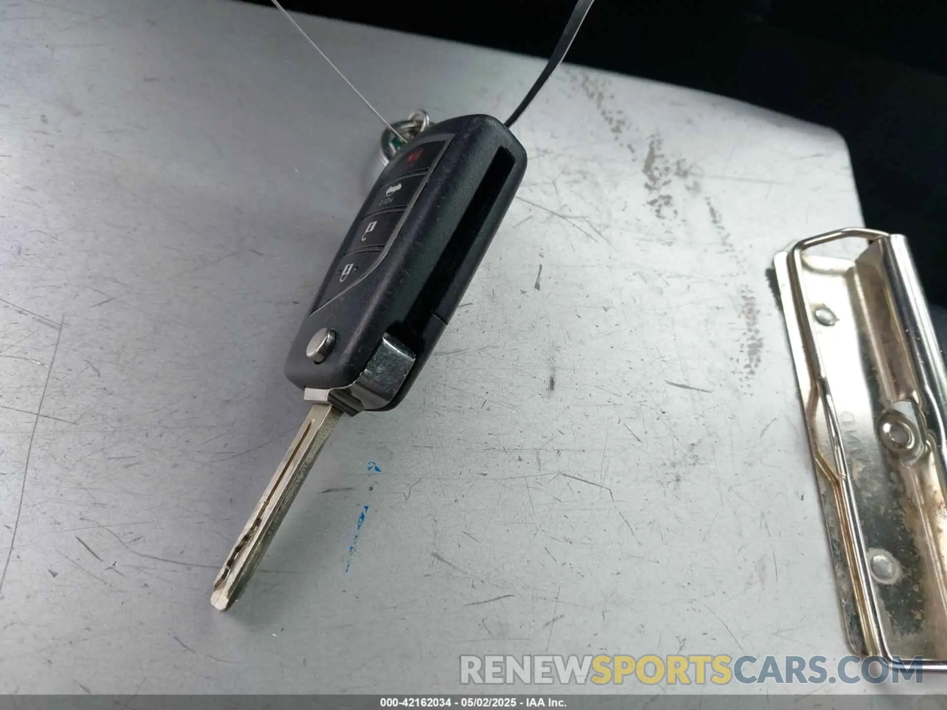11 fotografías del automóvil dañado 4T1B11HK2KU299628 TOYOTA CAMRY 2019