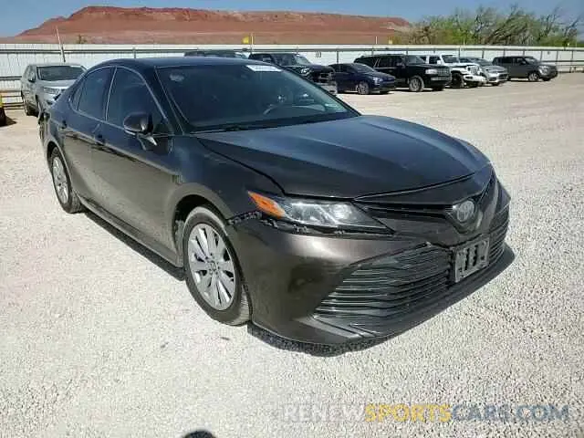 10 fotografías del automóvil dañado 4T1B11HK2KU679598 TOYOTA CAMRY 2019