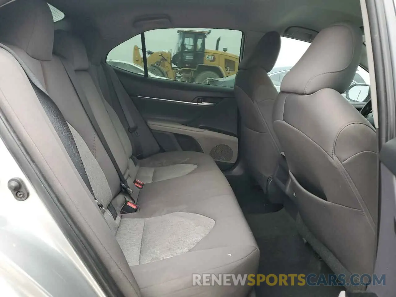 10 fotografías del automóvil dañado 4T1B11HK2KU680105 TOYOTA CAMRY 2019