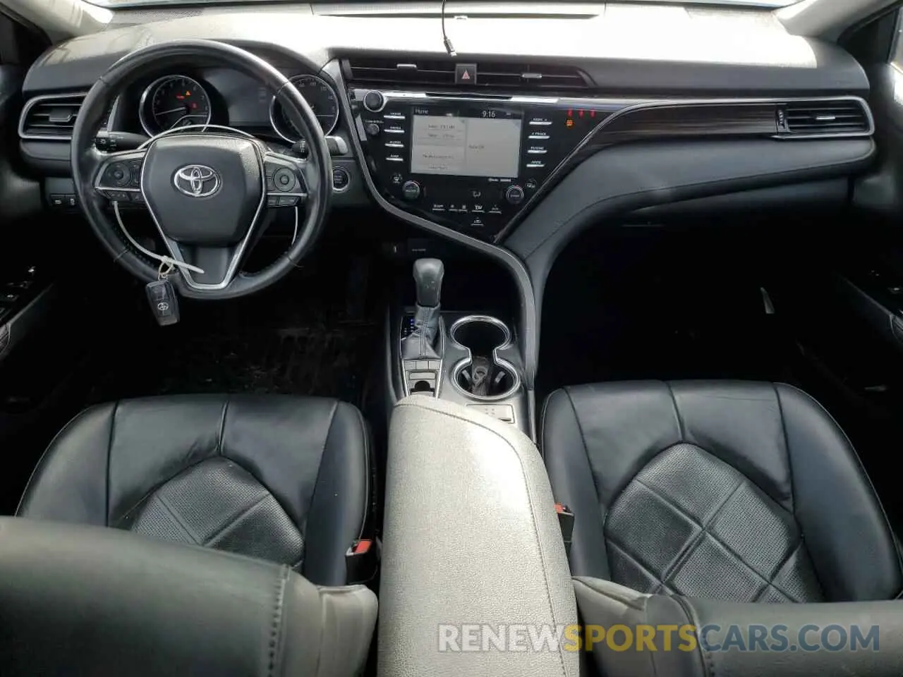 8 fotografías del automóvil dañado 4T1B11HK2KU681433 TOYOTA CAMRY 2019