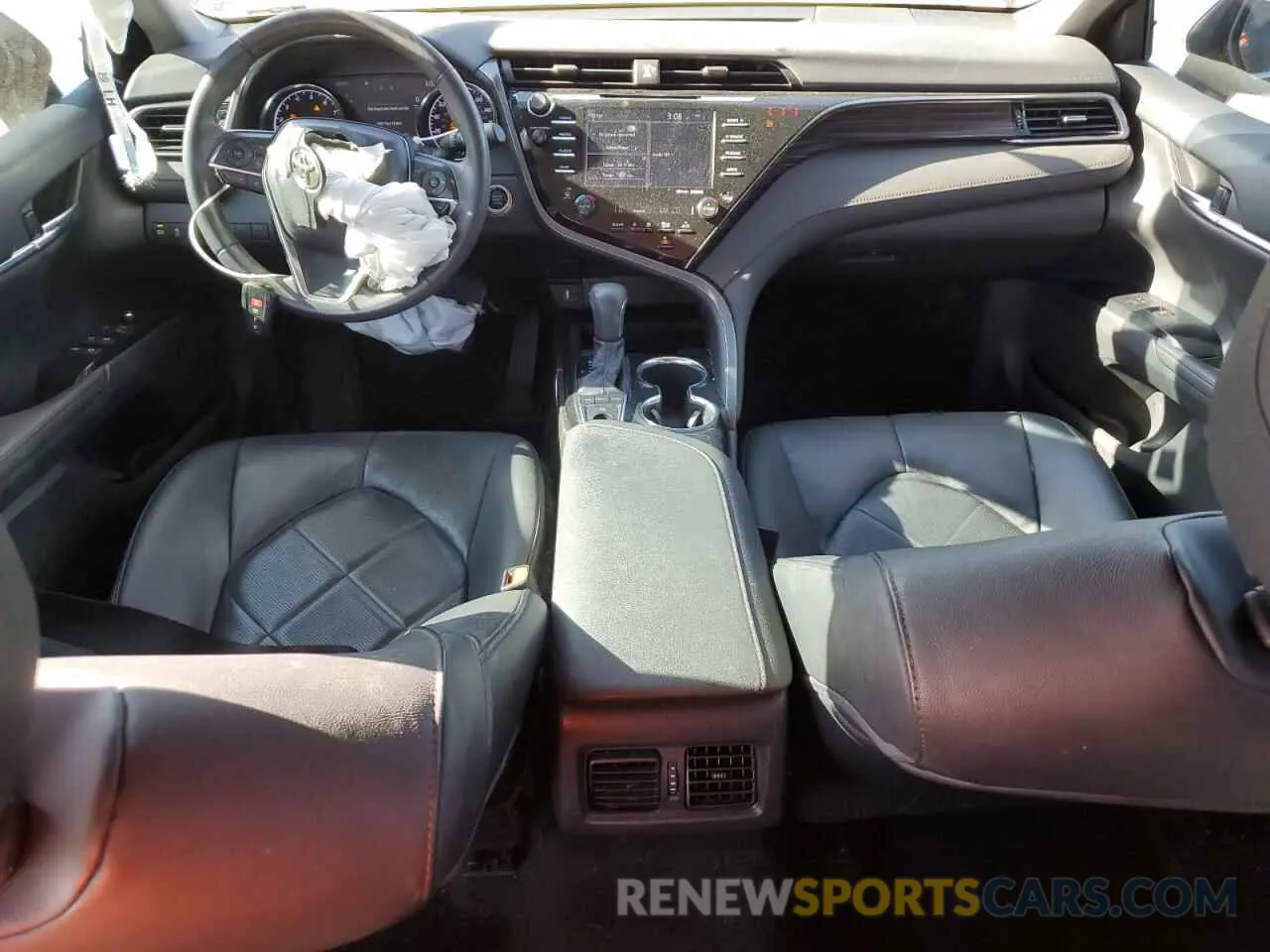 8 fotografías del automóvil dañado 4T1B11HK2KU695042 TOYOTA CAMRY 2019