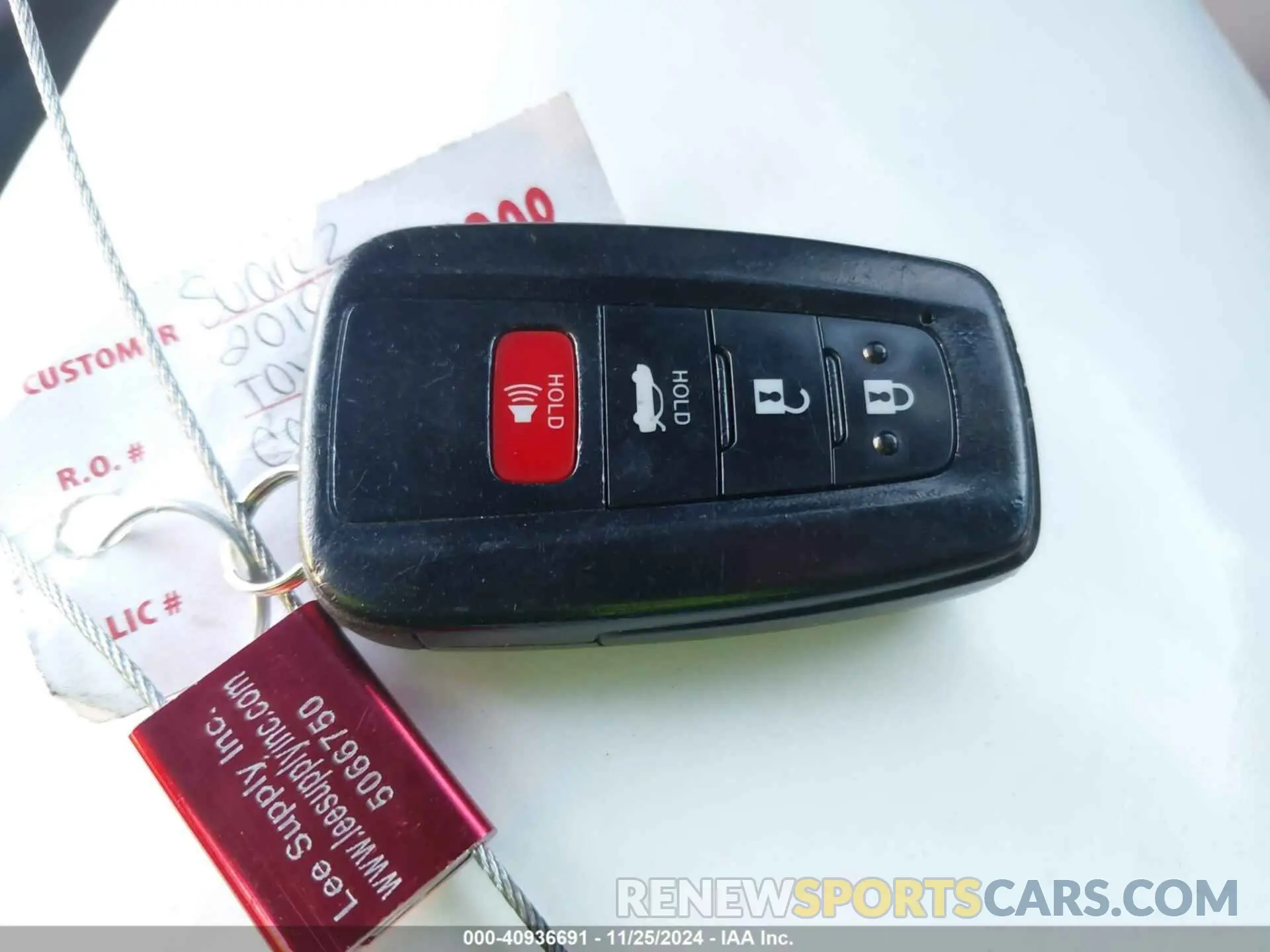 11 fotografías del automóvil dañado 4T1B11HK2KU700658 TOYOTA CAMRY 2019