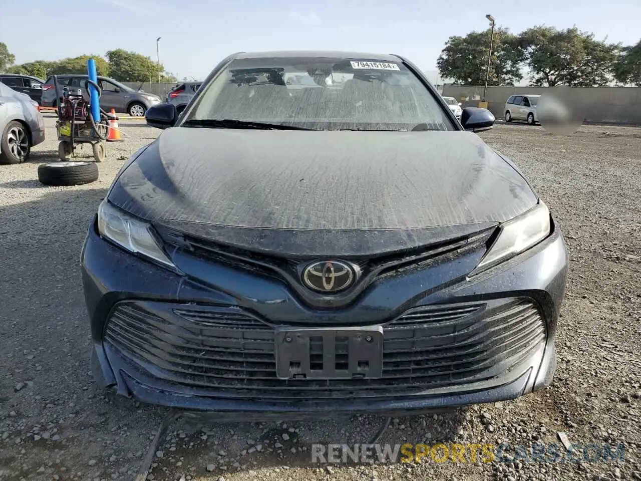 5 fotografías del automóvil dañado 4T1B11HK2KU700742 TOYOTA CAMRY 2019