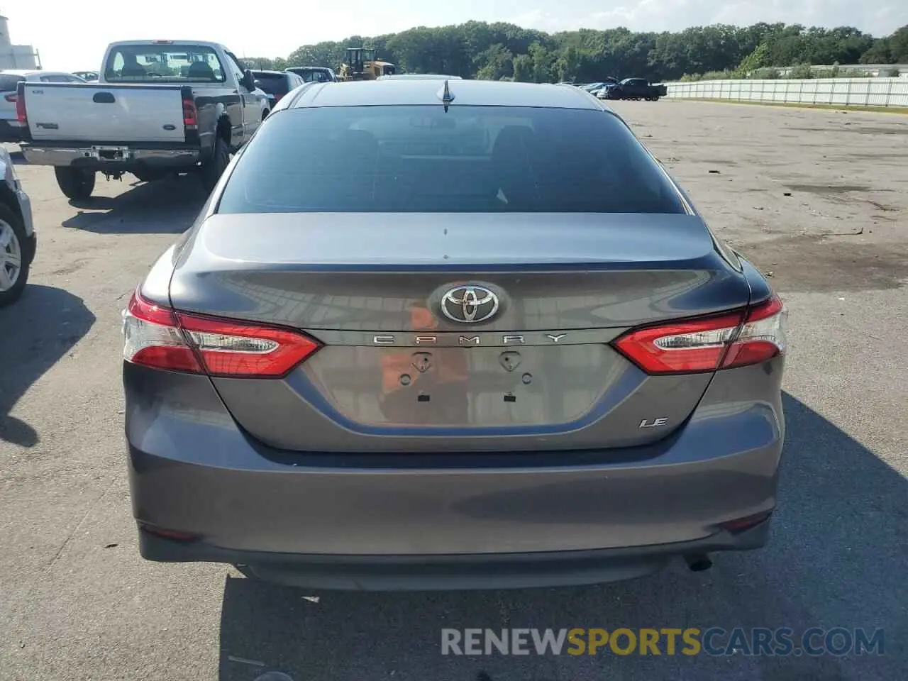 6 fotografías del automóvil dañado 4T1B11HK2KU709778 TOYOTA CAMRY 2019