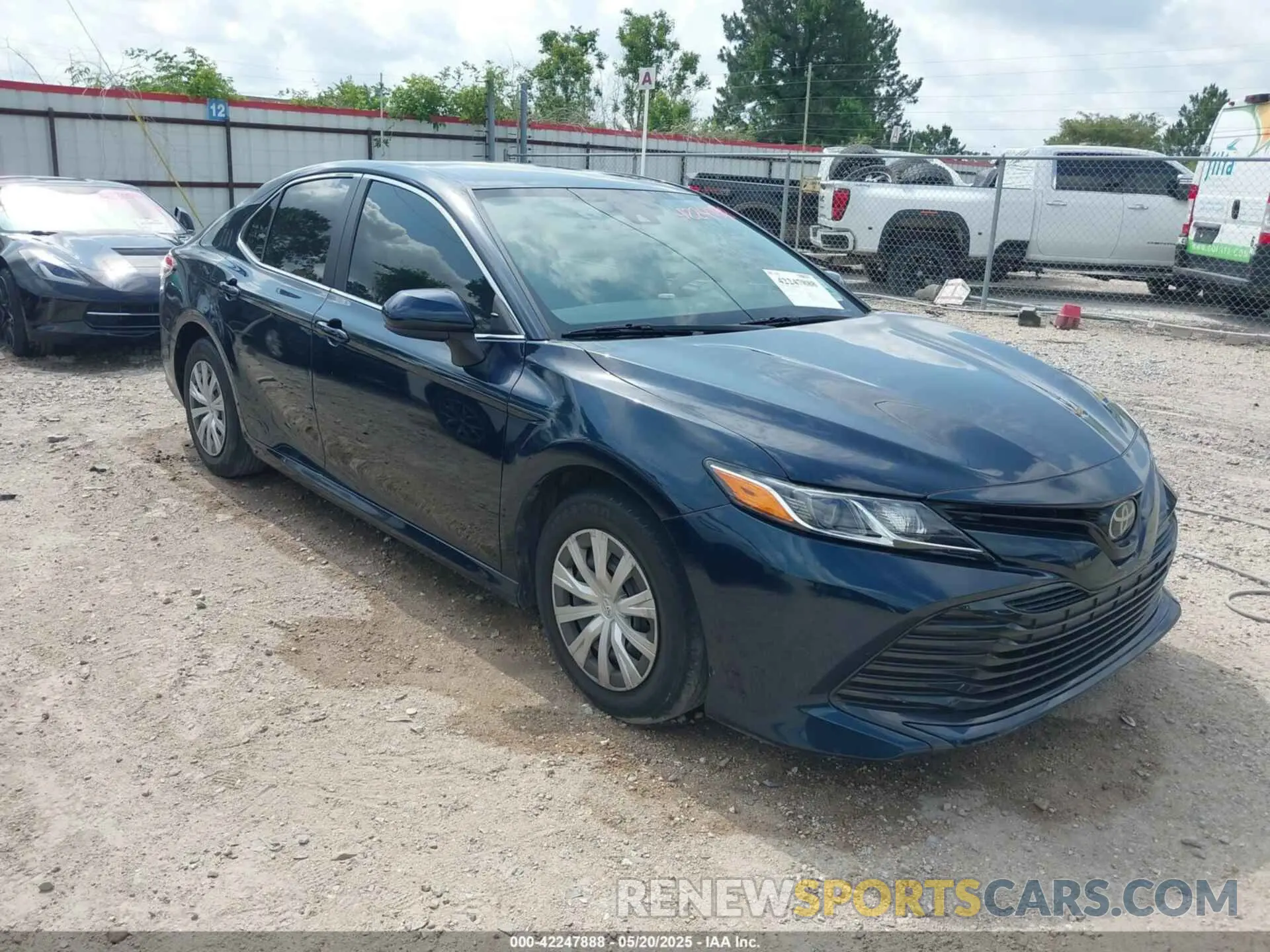 1 fotografías del automóvil dañado 4T1B11HK2KU713944 TOYOTA CAMRY 2019