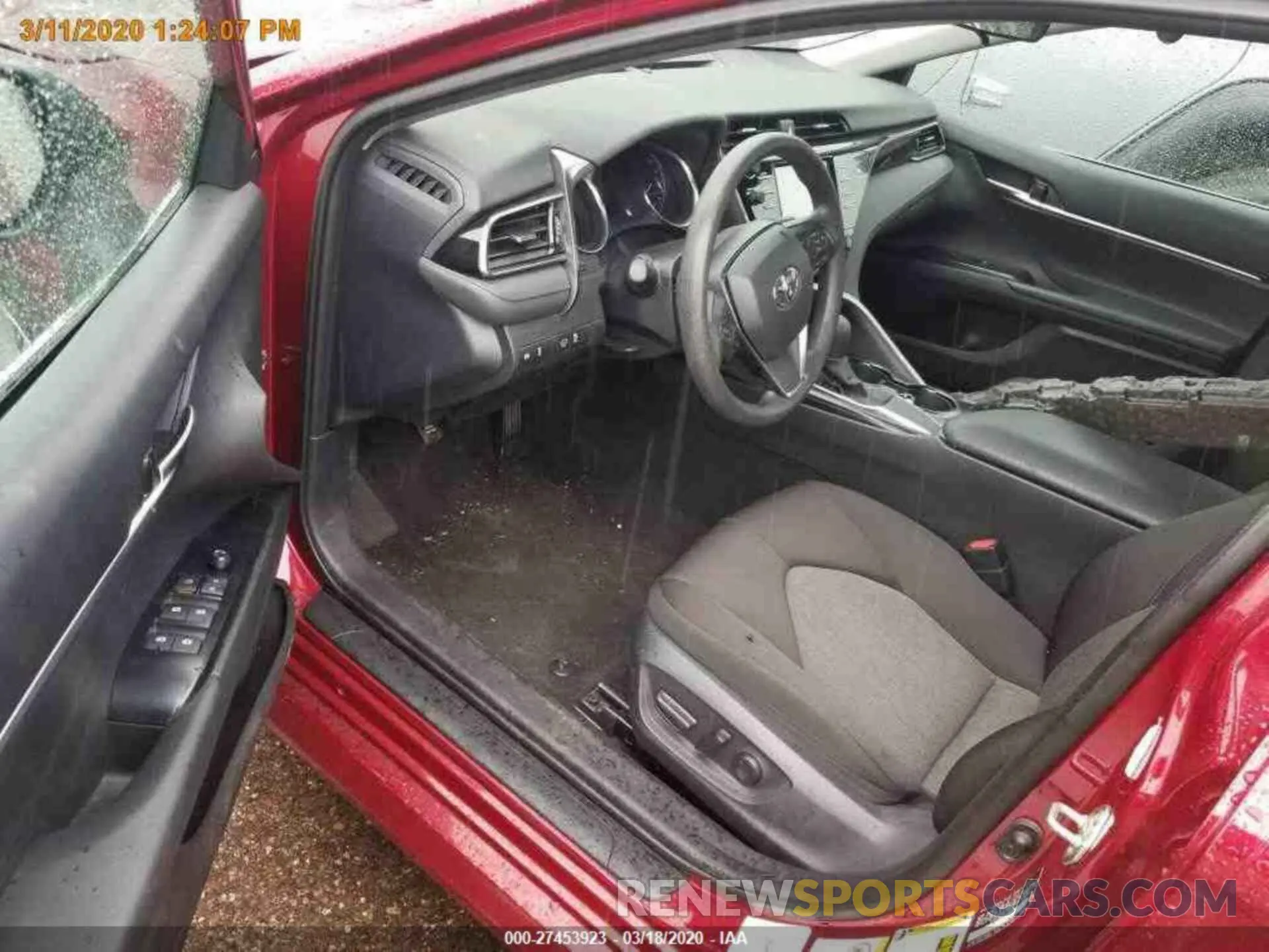 15 fotografías del automóvil dañado 4T1B11HK2KU719159 TOYOTA CAMRY 2019